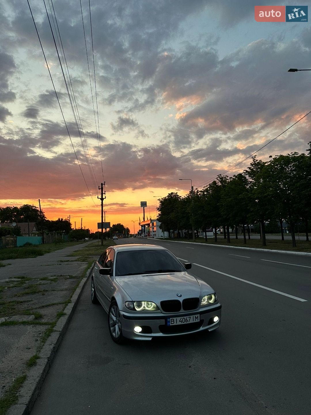 BMW 3 Series 2003 VIN WBAAY71000FZ54455 фото оголошення 3 з 15