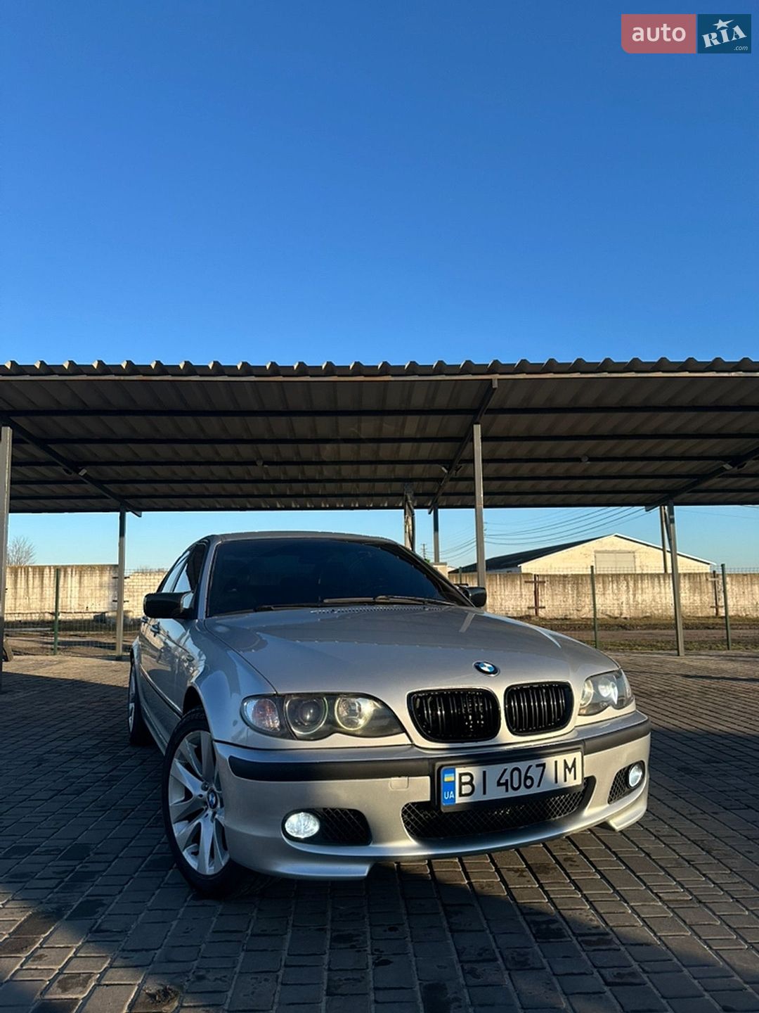 BMW 3 Series 2003 VIN WBAAY71000FZ54455 фото оголошення 8 з 15