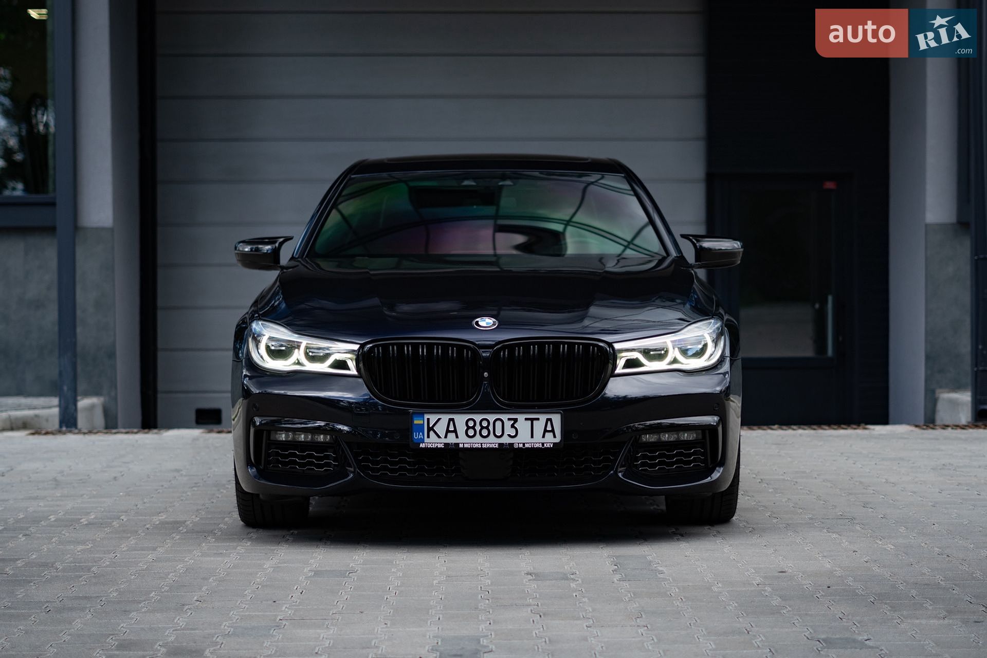 BMW 7 Series 2016 VIN WBA7F2C59GG416997 фото оголошення 8 з 46