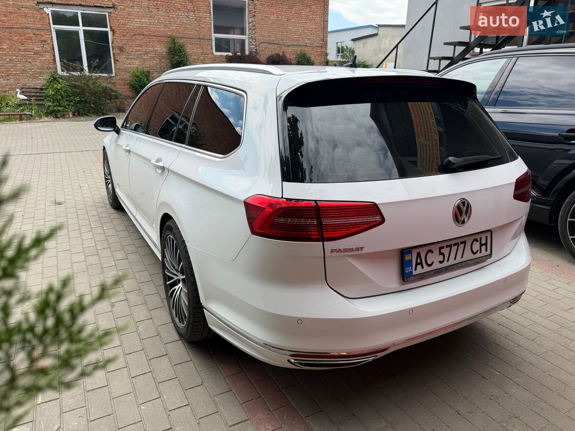 Volkswagen Passat 2018 VIN WVWZZZ3CZKE026334 фото оголошення 5 з 48