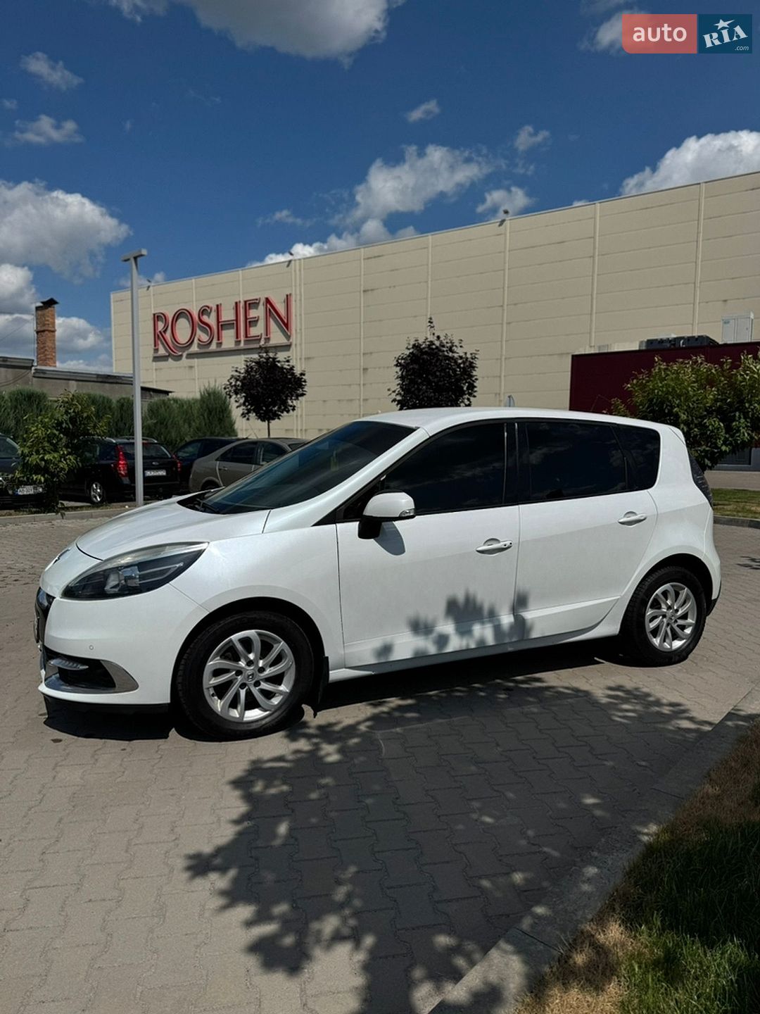 Renault Scenic 2012 VIN VF1JZ140647110565 фото оголошення 4 з 16