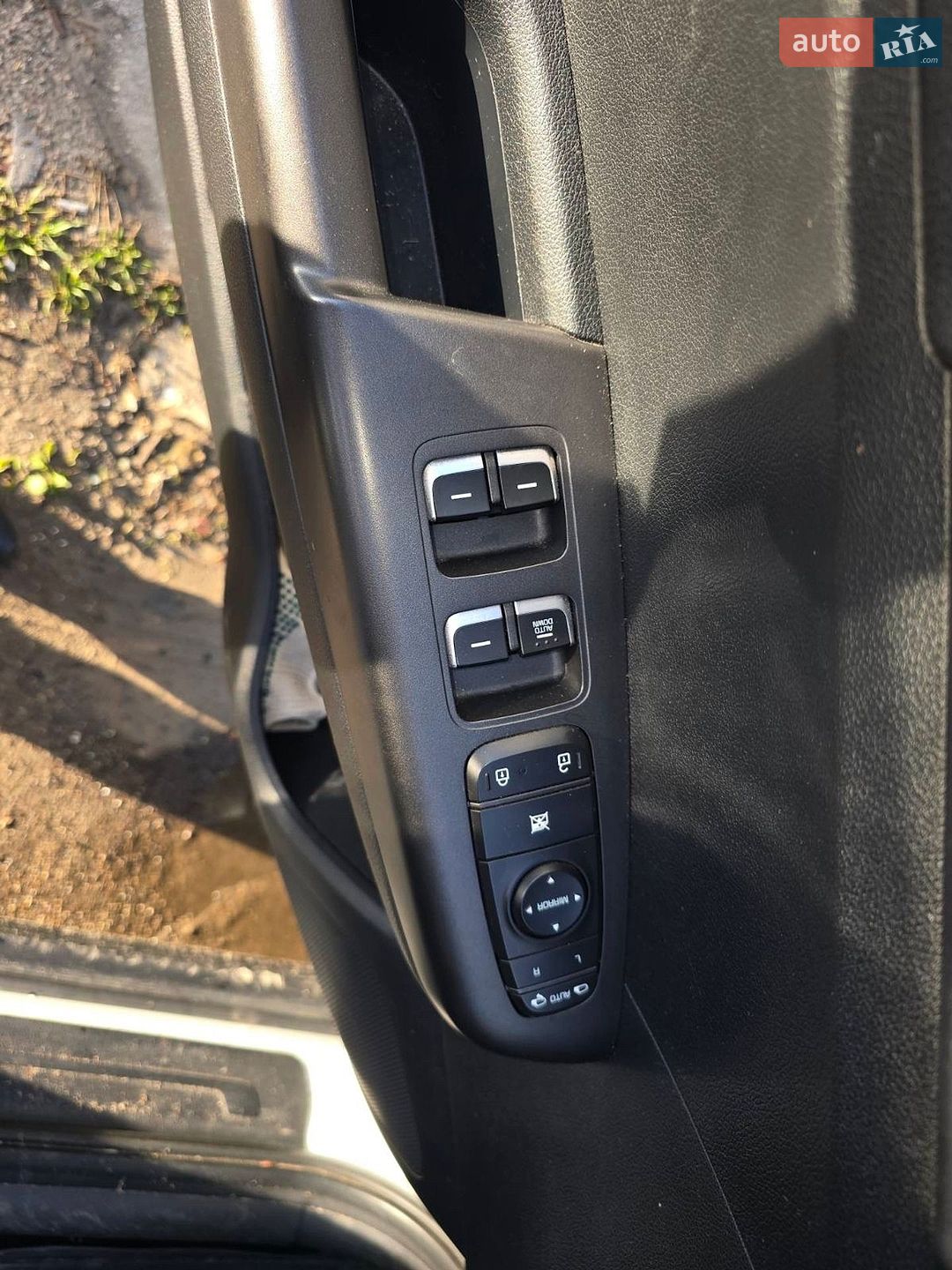 Kia Sportage 2019 VIN U5YPG814AKL725898 фото оголошення 9 з 9