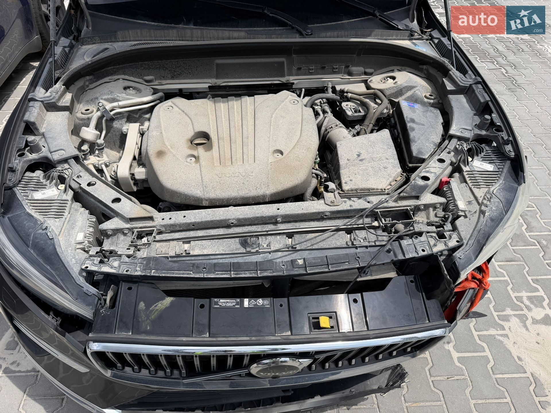 Volvo XC60 2022 VIN YV4L12DL2N1945444 фото оголошення 13 з 14