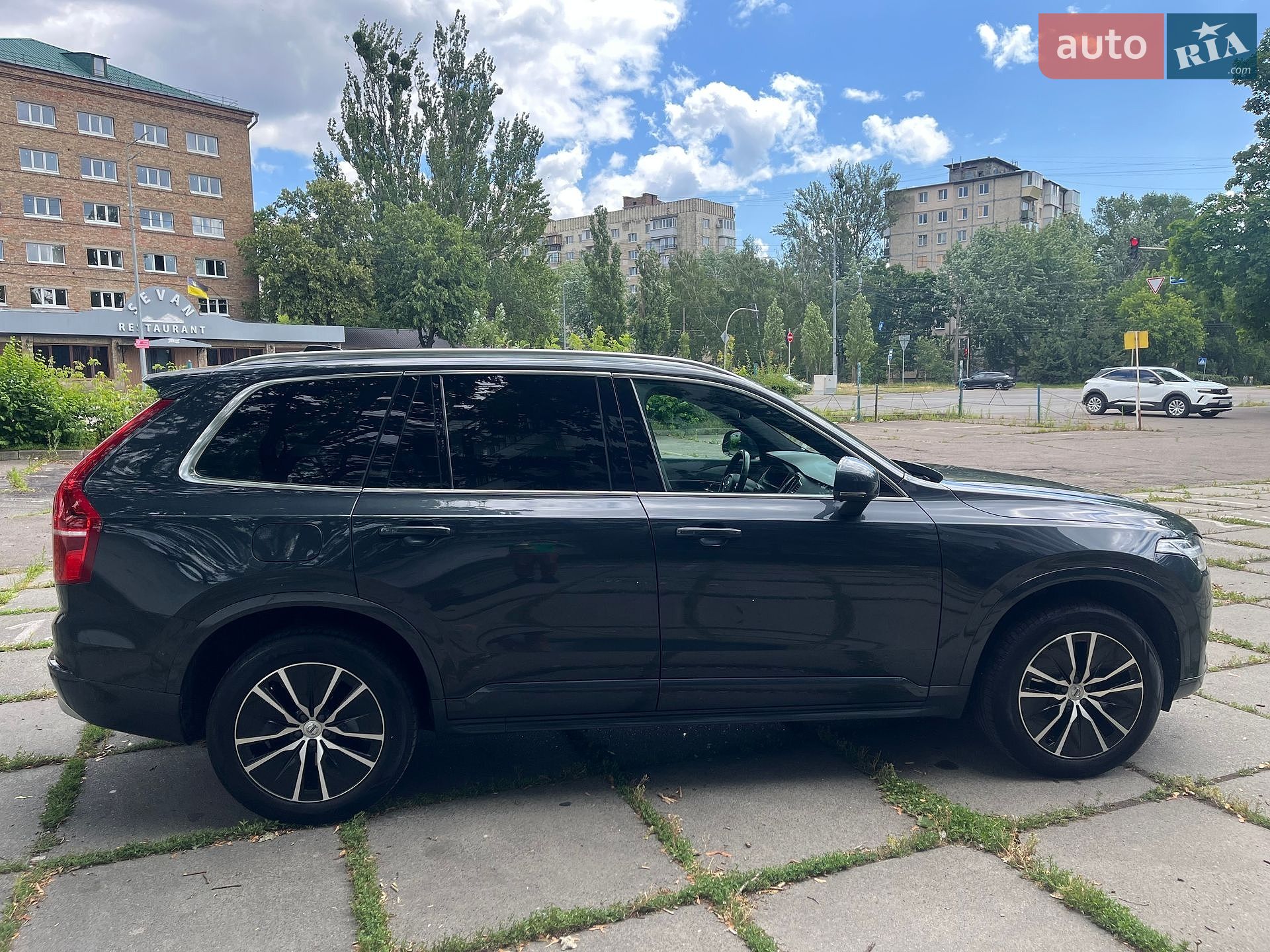 Volvo XC90 2021 VIN YV1LCL1VCN1777072 фото оголошення 7 з 30