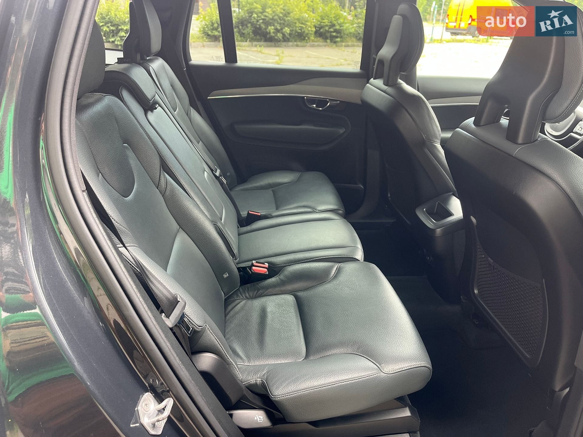 Volvo XC90 2021 VIN YV1LCL1VCN1777072 фото оголошення 17 з 30