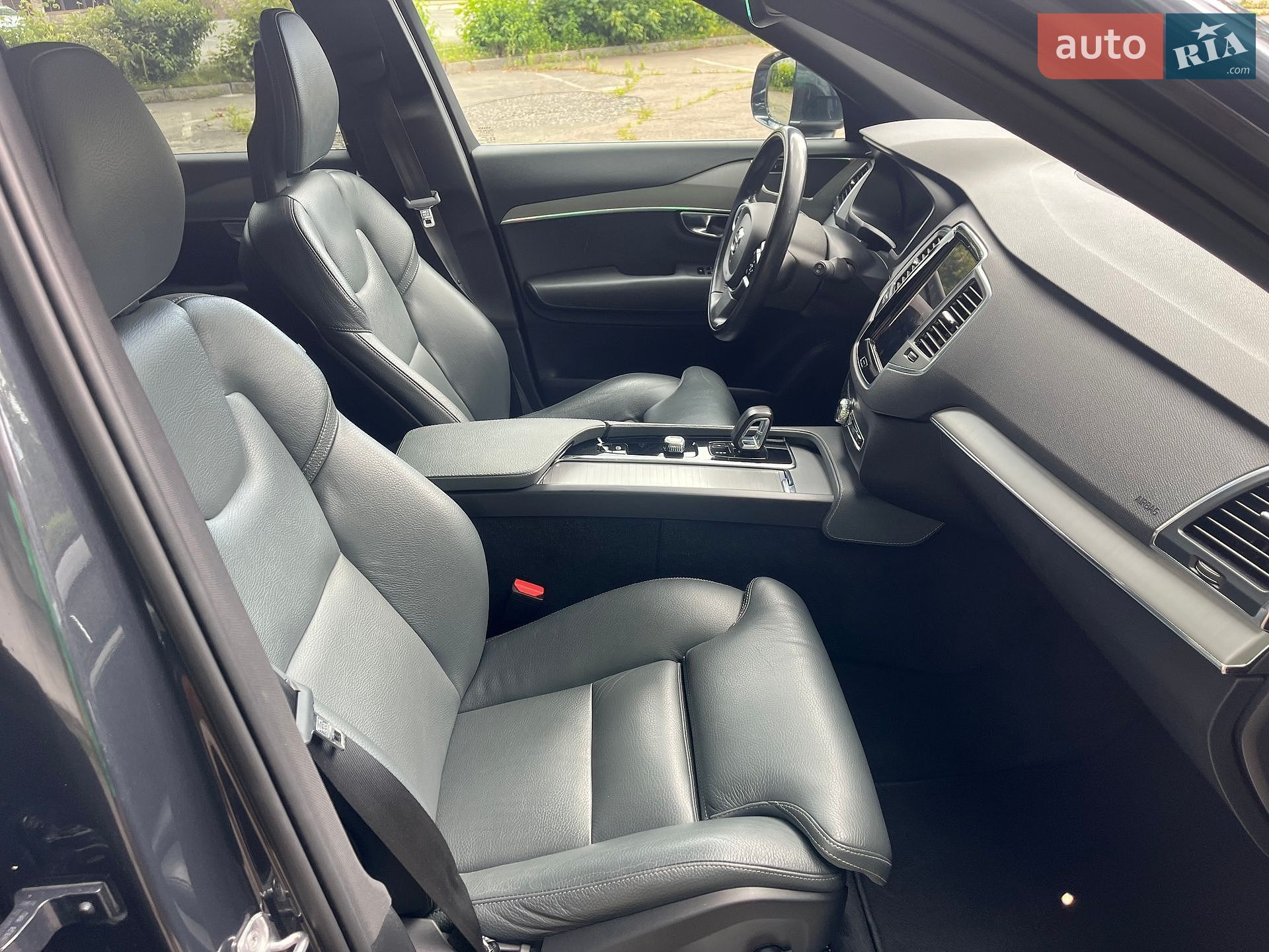 Volvo XC90 2021 VIN YV1LCL1VCN1777072 фото оголошення 20 з 30