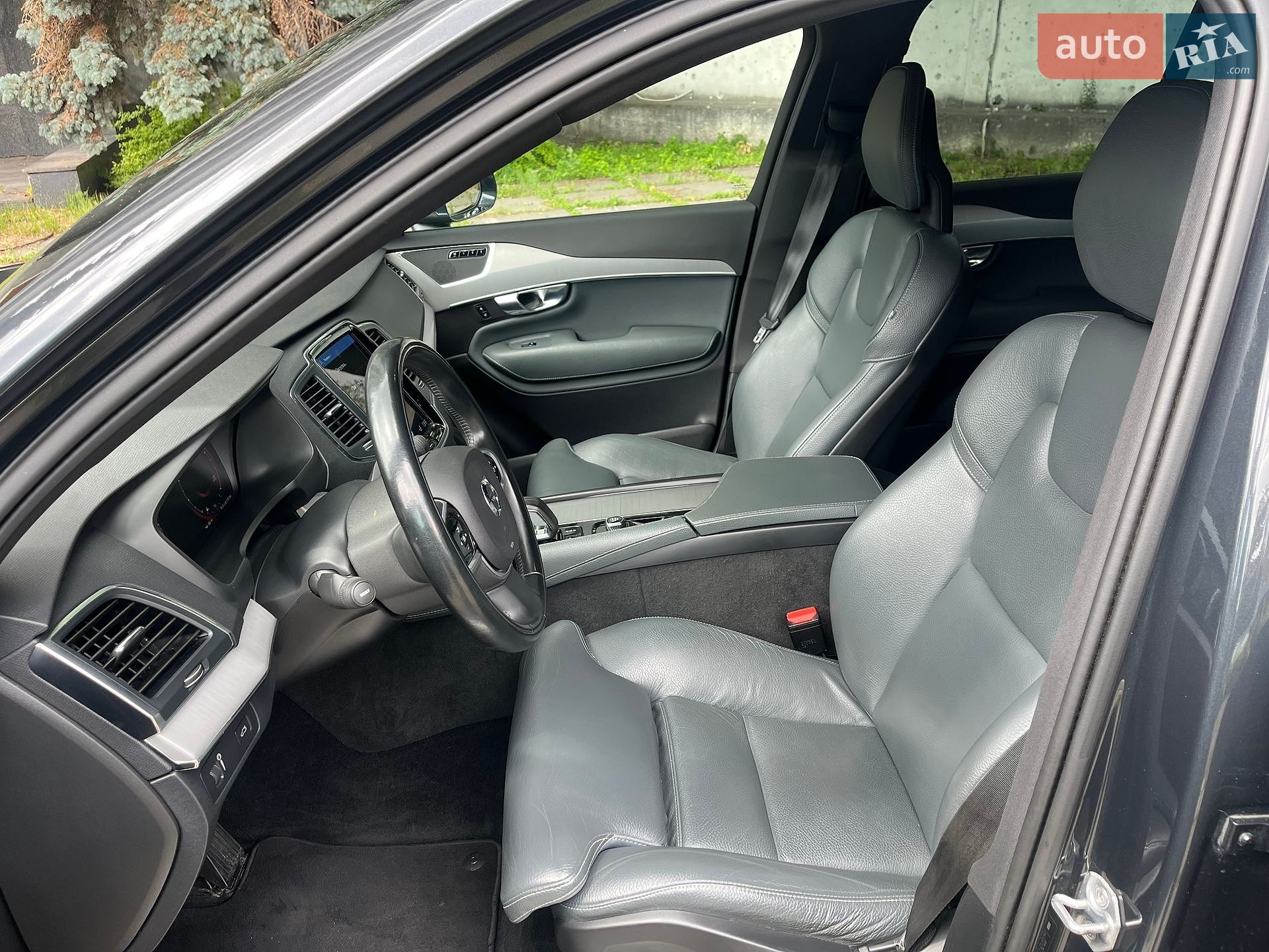 Volvo XC90 2021 VIN YV1LCL1VCN1777072 фото оголошення 23 з 30