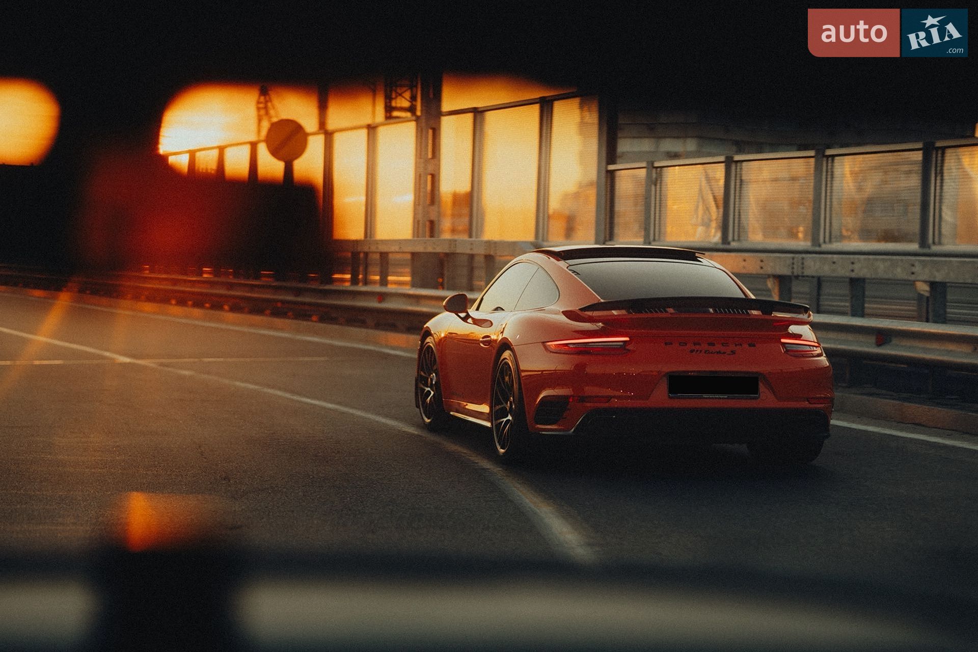 Porsche 911 2016 VIN WP0ZZZ99ZHS161749 фото оголошення 13 з 65