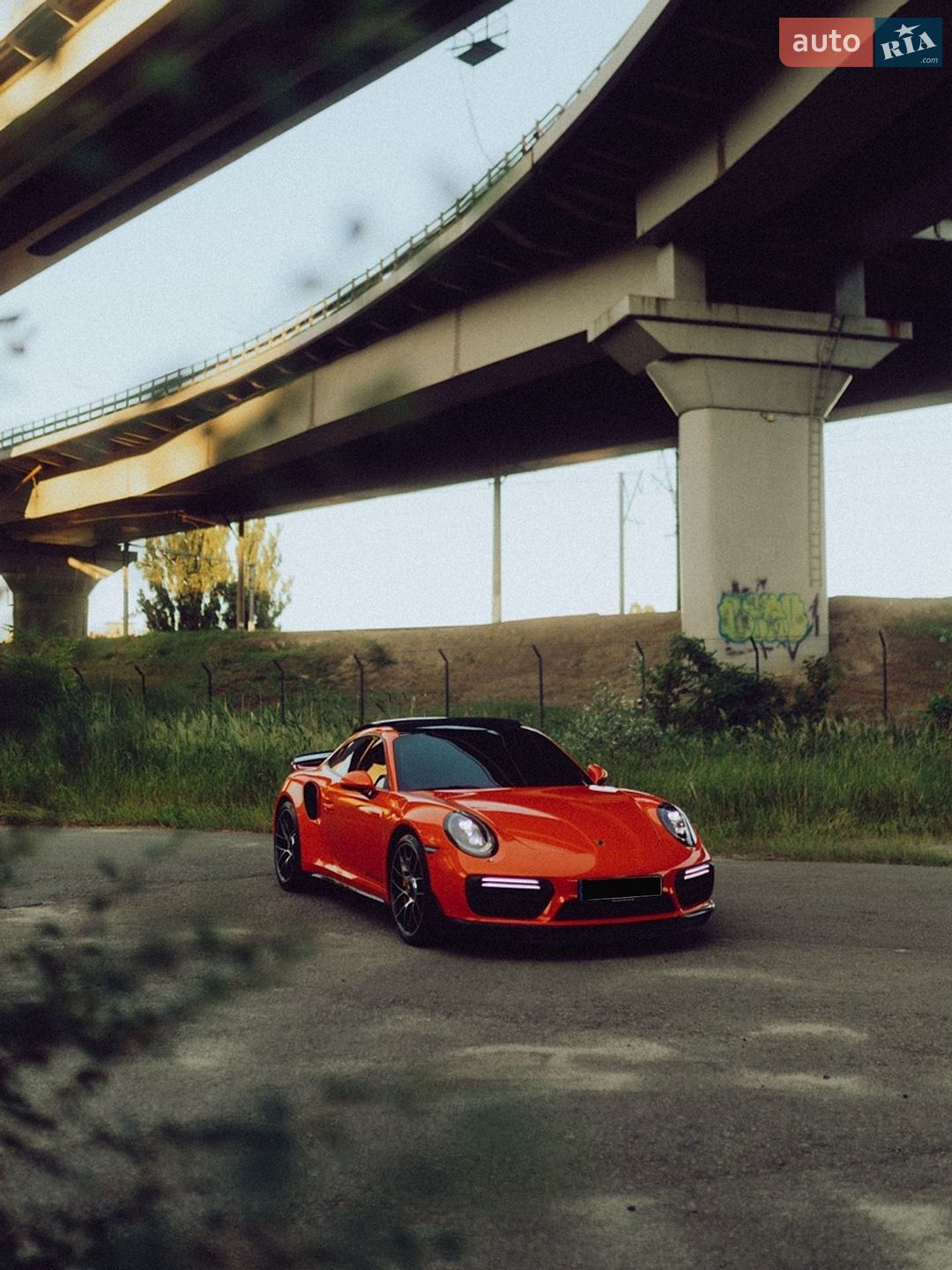Porsche 911 2016 VIN WP0ZZZ99ZHS161749 фото оголошення 14 з 65