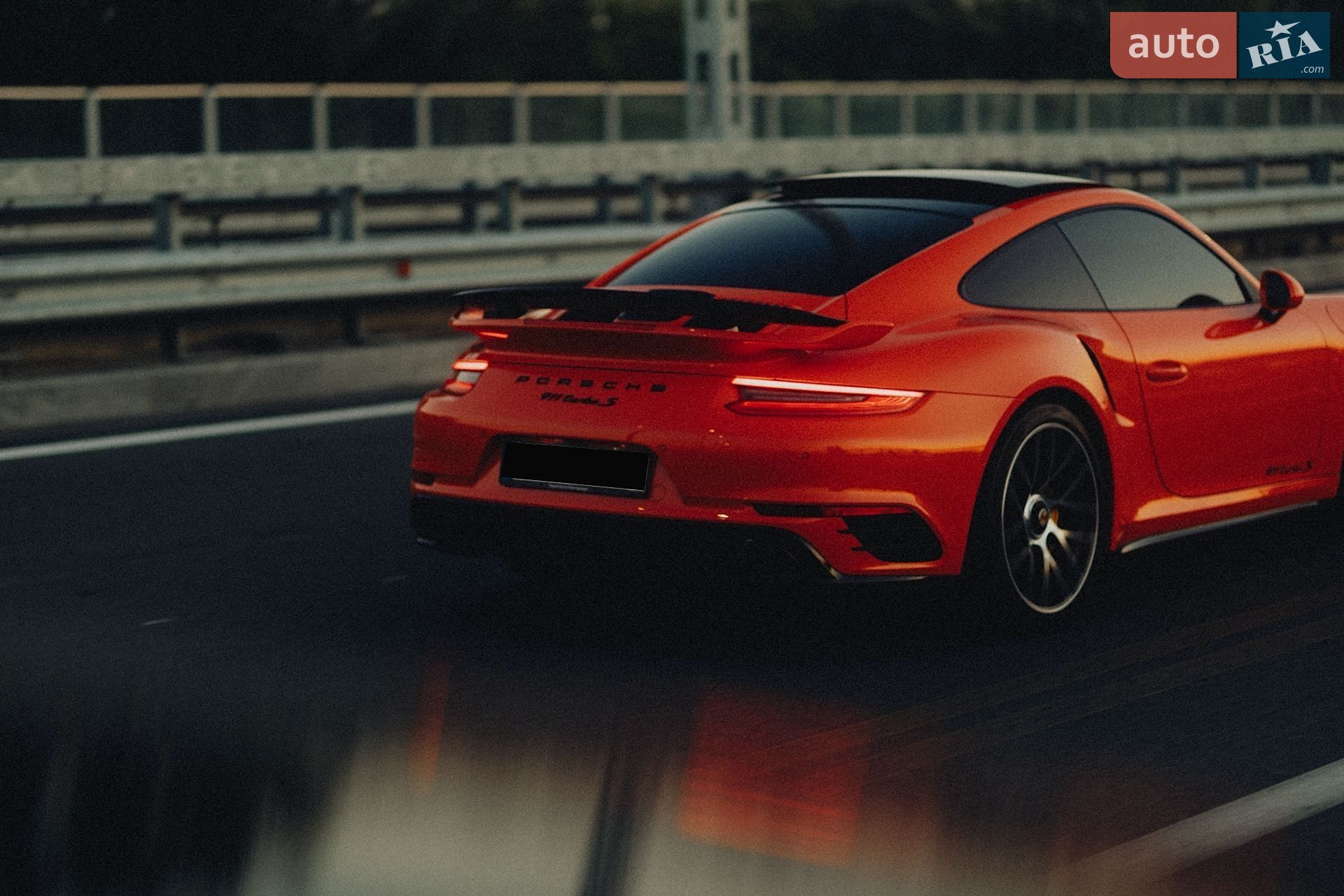 Porsche 911 2016 VIN WP0ZZZ99ZHS161749 фото оголошення 29 з 65