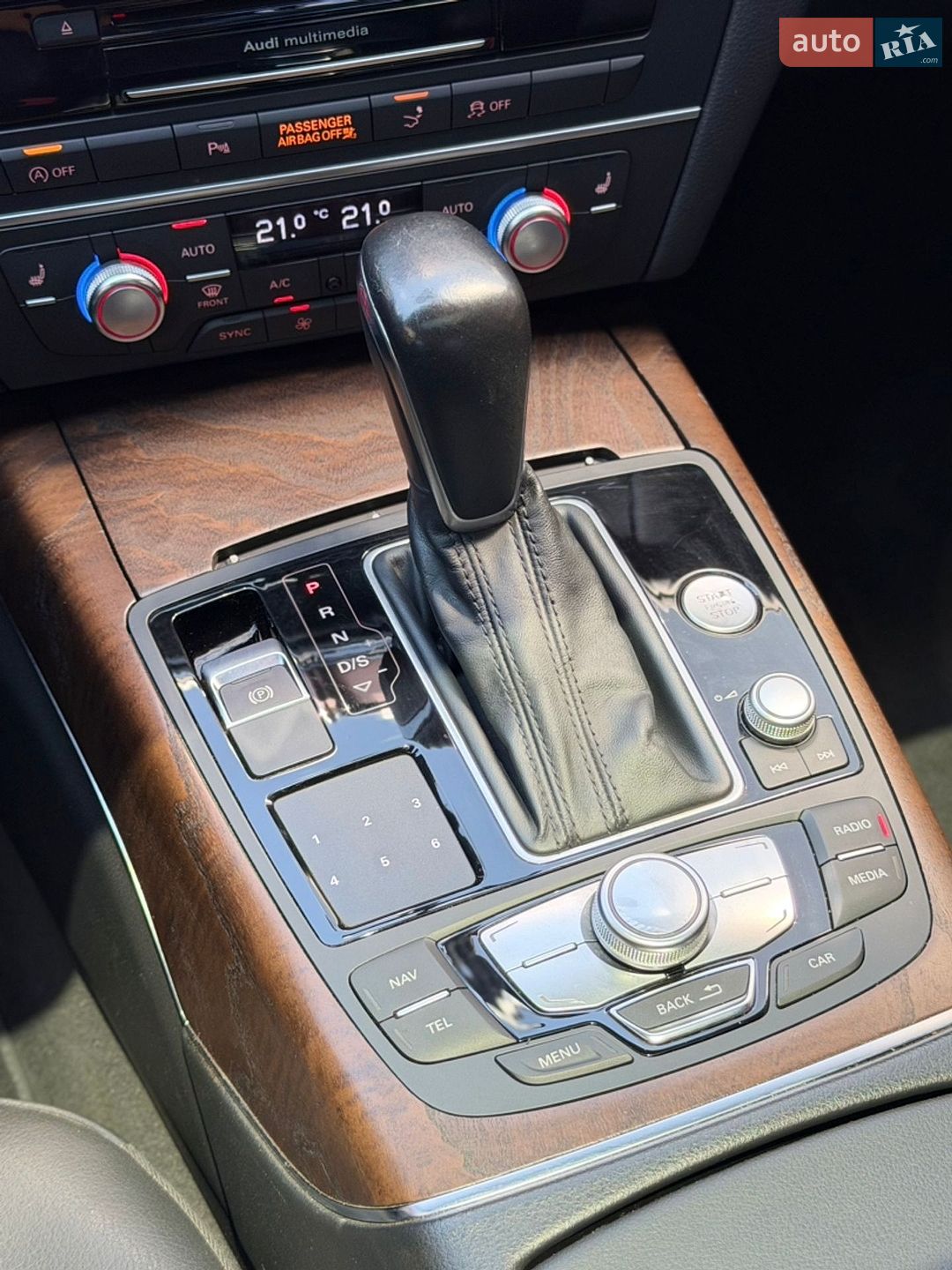 Audi A7 Sportback 2015 VIN WAUWGAFC9GN016365 фото оголошення 16 з 20