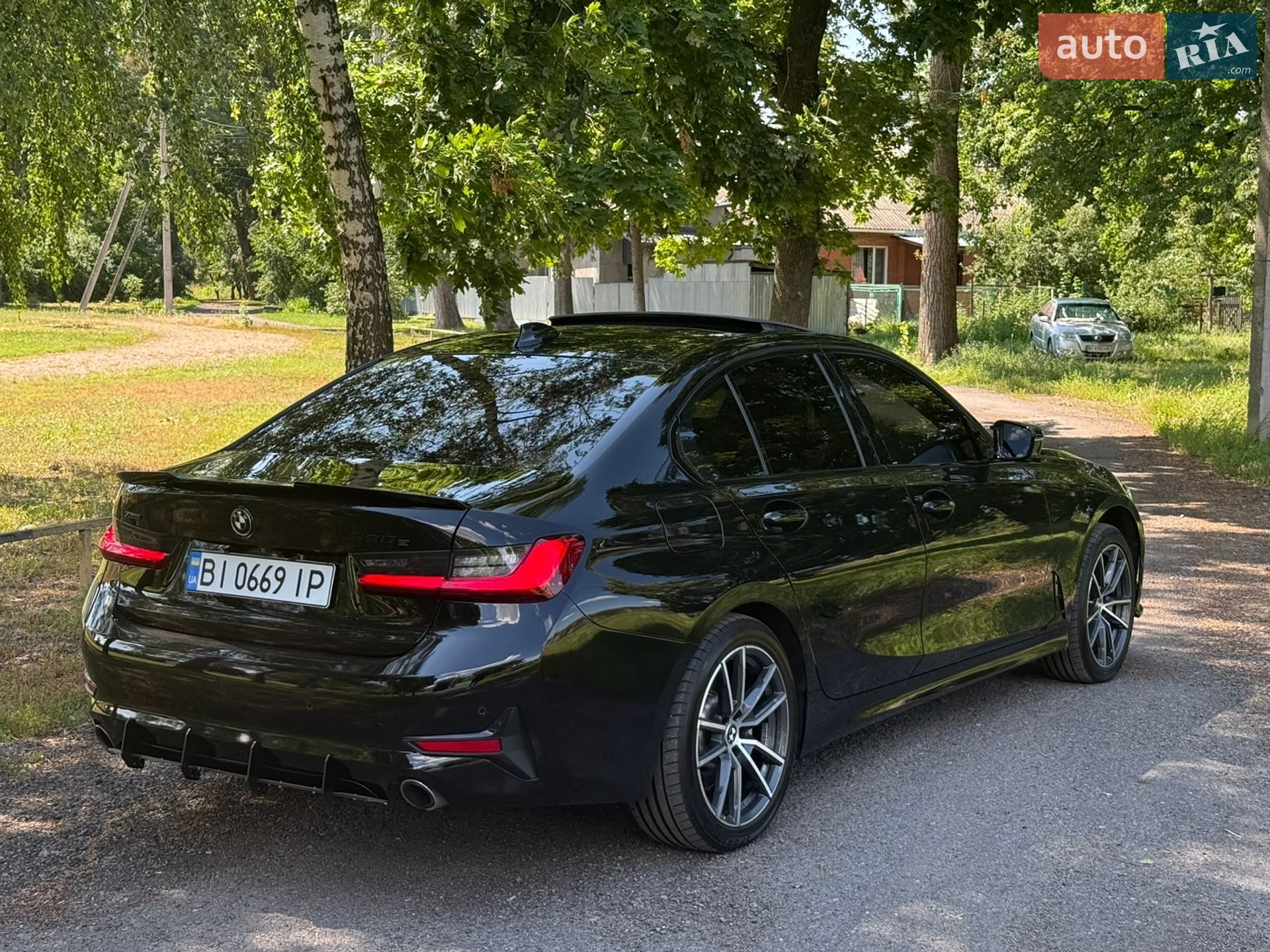 BMW 3 Series 2020 VIN WBA5P9C09MFJ80063 фото оголошення 4 з 47