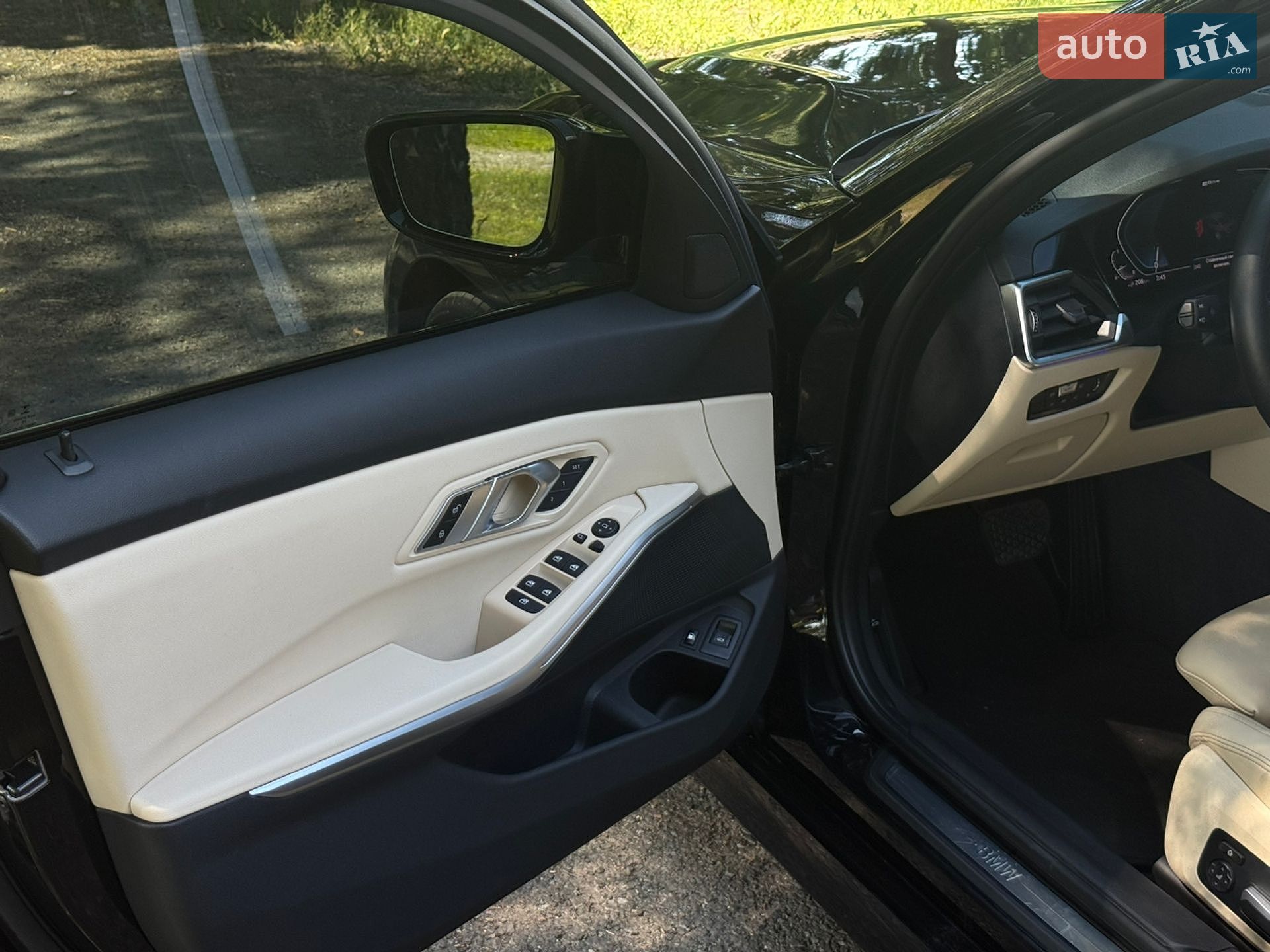 BMW 3 Series 2020 VIN WBA5P9C09MFJ80063 фото оголошення 12 з 47