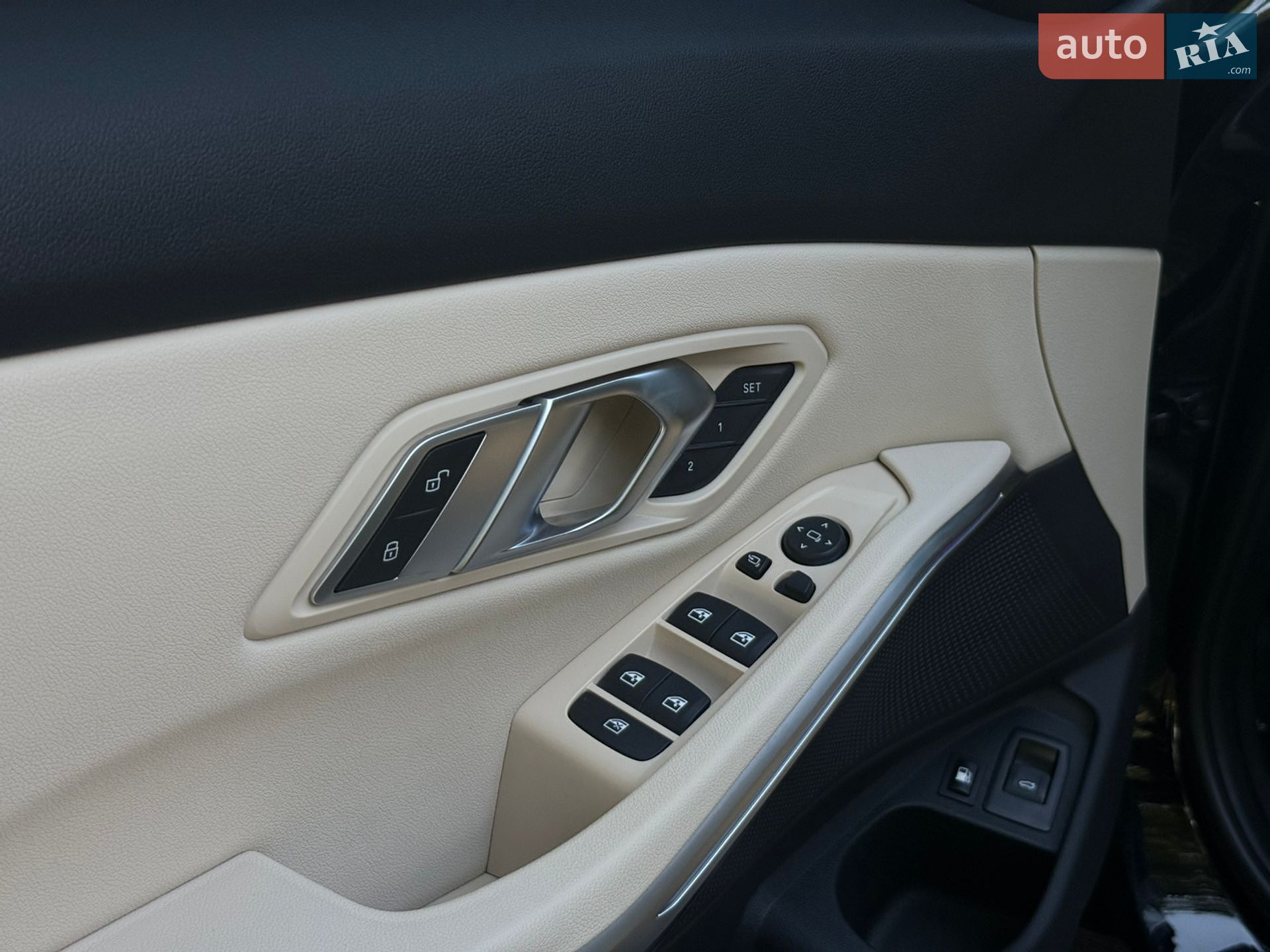 BMW 3 Series 2020 VIN WBA5P9C09MFJ80063 фото оголошення 13 з 47