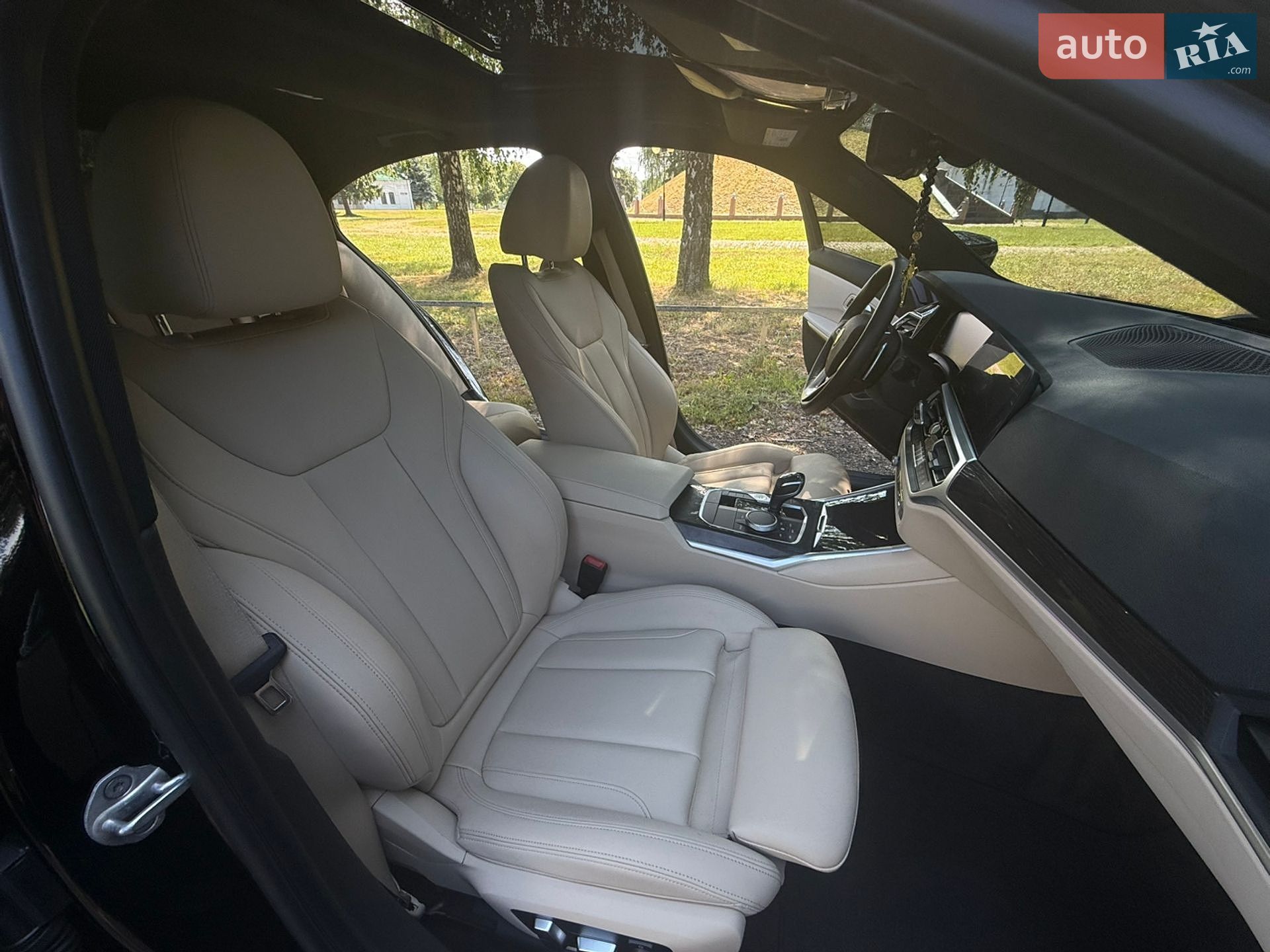 BMW 3 Series 2020 VIN WBA5P9C09MFJ80063 фото оголошення 20 з 47