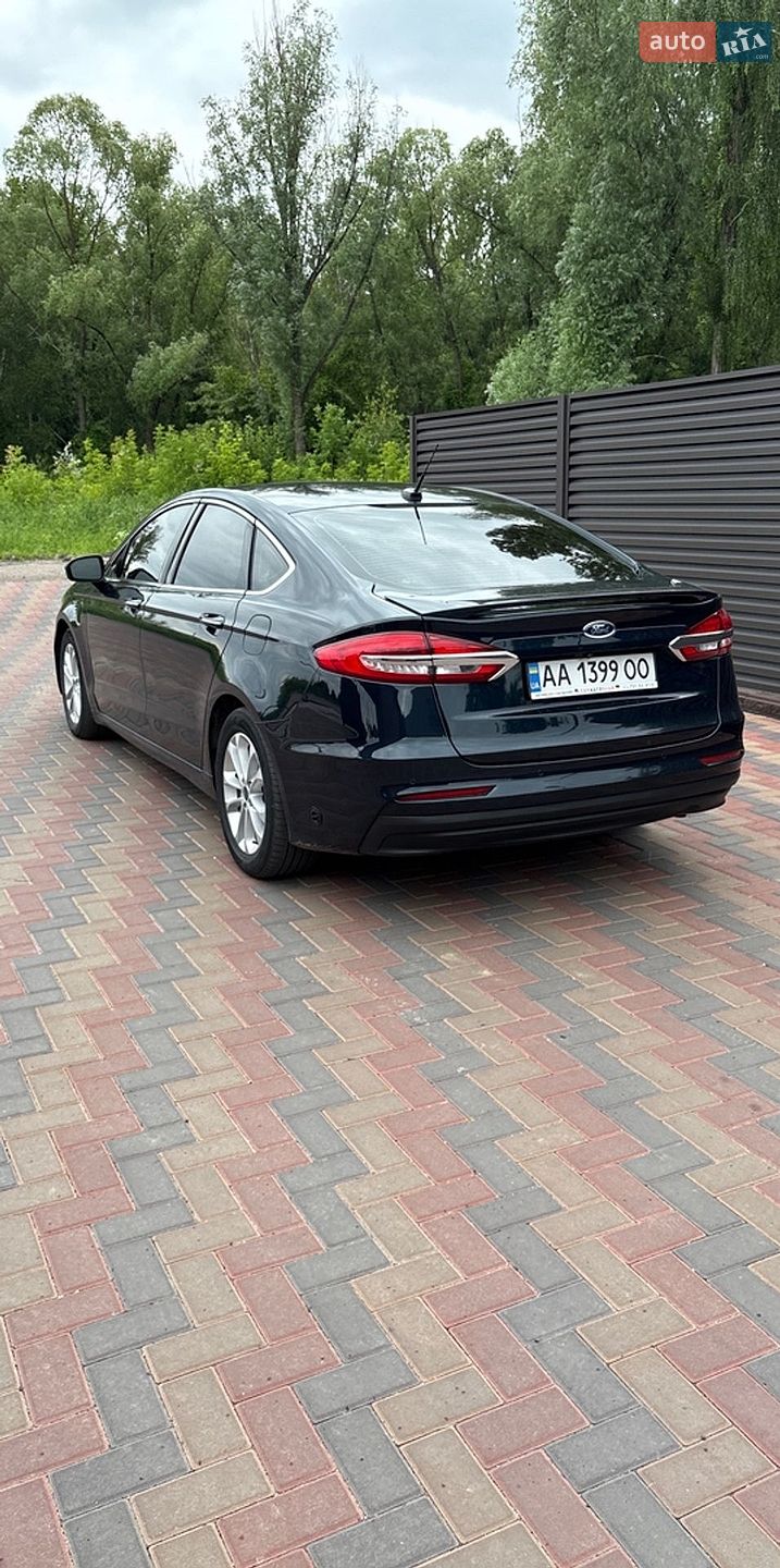 Ford Fusion 2020 VIN 3FA6P0SU4LR251913 фото оголошення 5 з 9