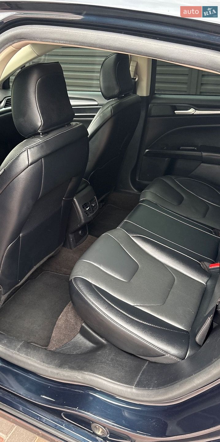 Ford Fusion 2020 VIN 3FA6P0SU4LR251913 фото оголошення 8 з 9