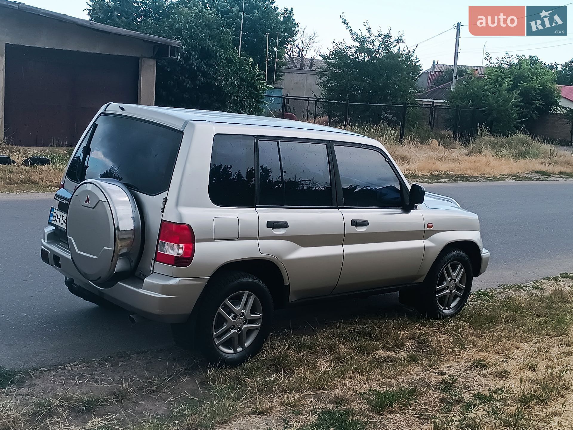 Mitsubishi Pajero 2002 VIN JMP0RH76W2X004317 фото оголошення 16 з 26