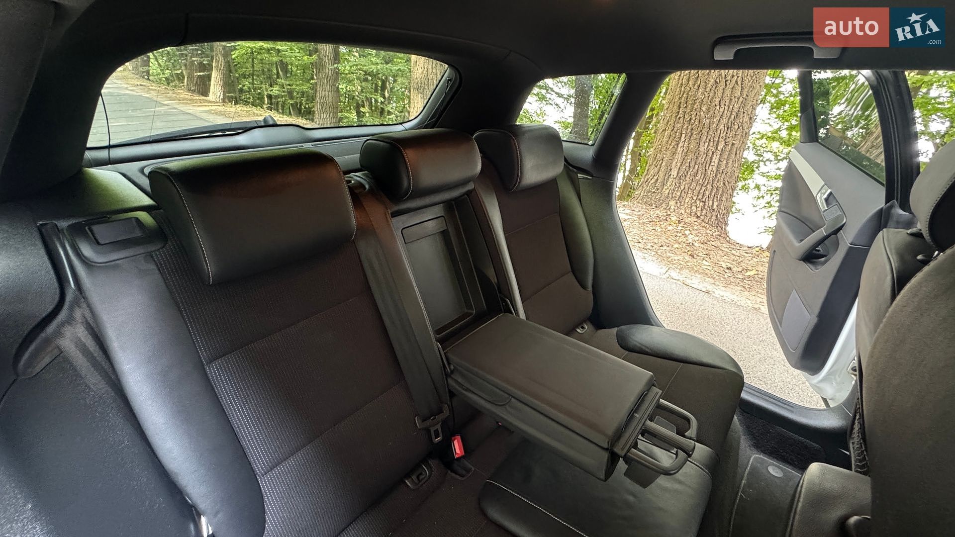 Audi A3 2011 VIN WAUZZZ8P2CA056598 фото оголошення 33 з 52