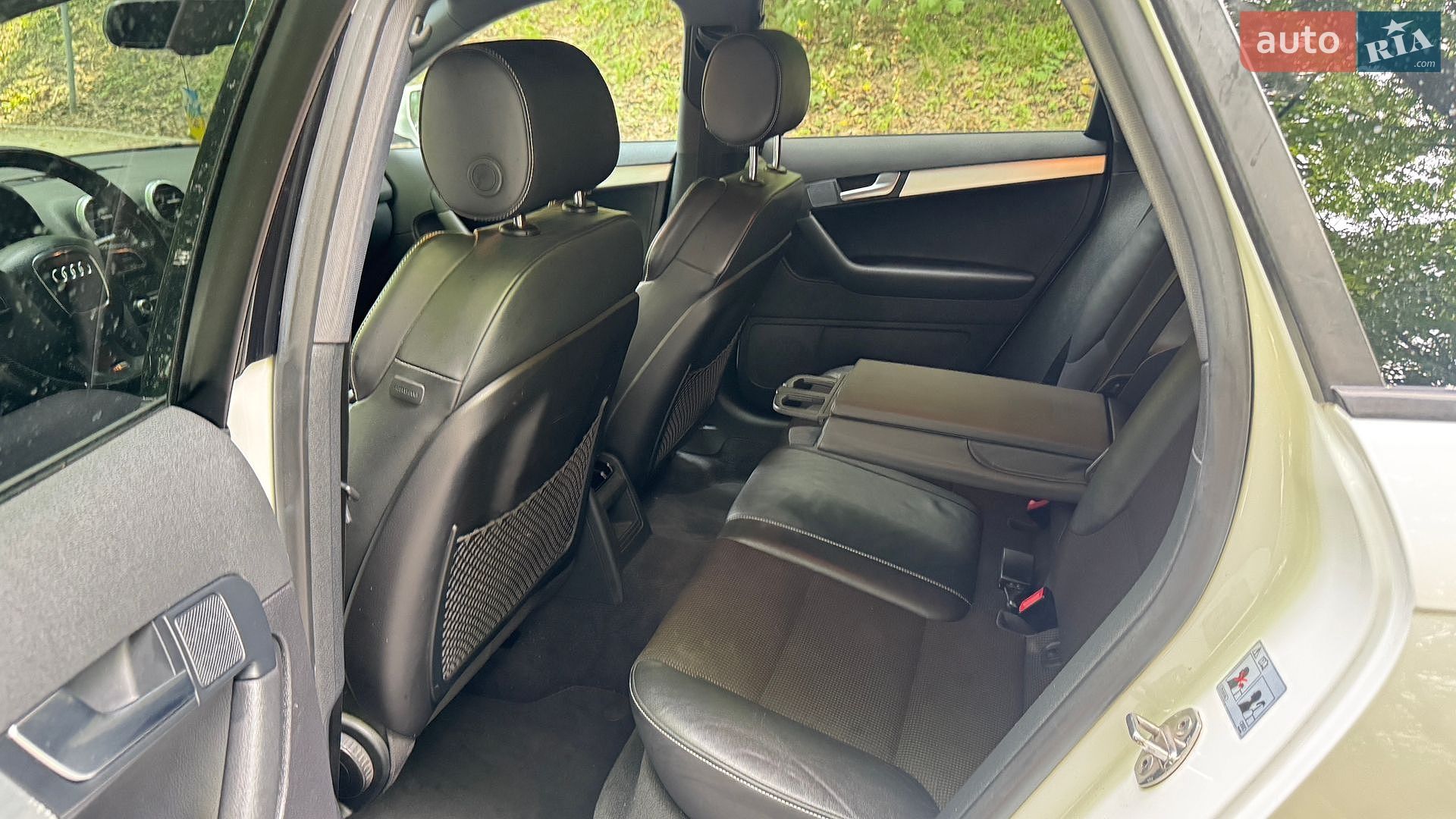 Audi A3 2011 VIN WAUZZZ8P2CA056598 фото оголошення 37 з 52