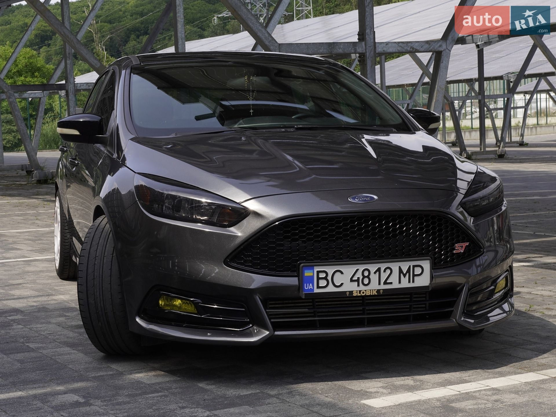 Ford Focus 2017 VIN 1FADP3L9XHL322847 фото оголошення 6 з 47
