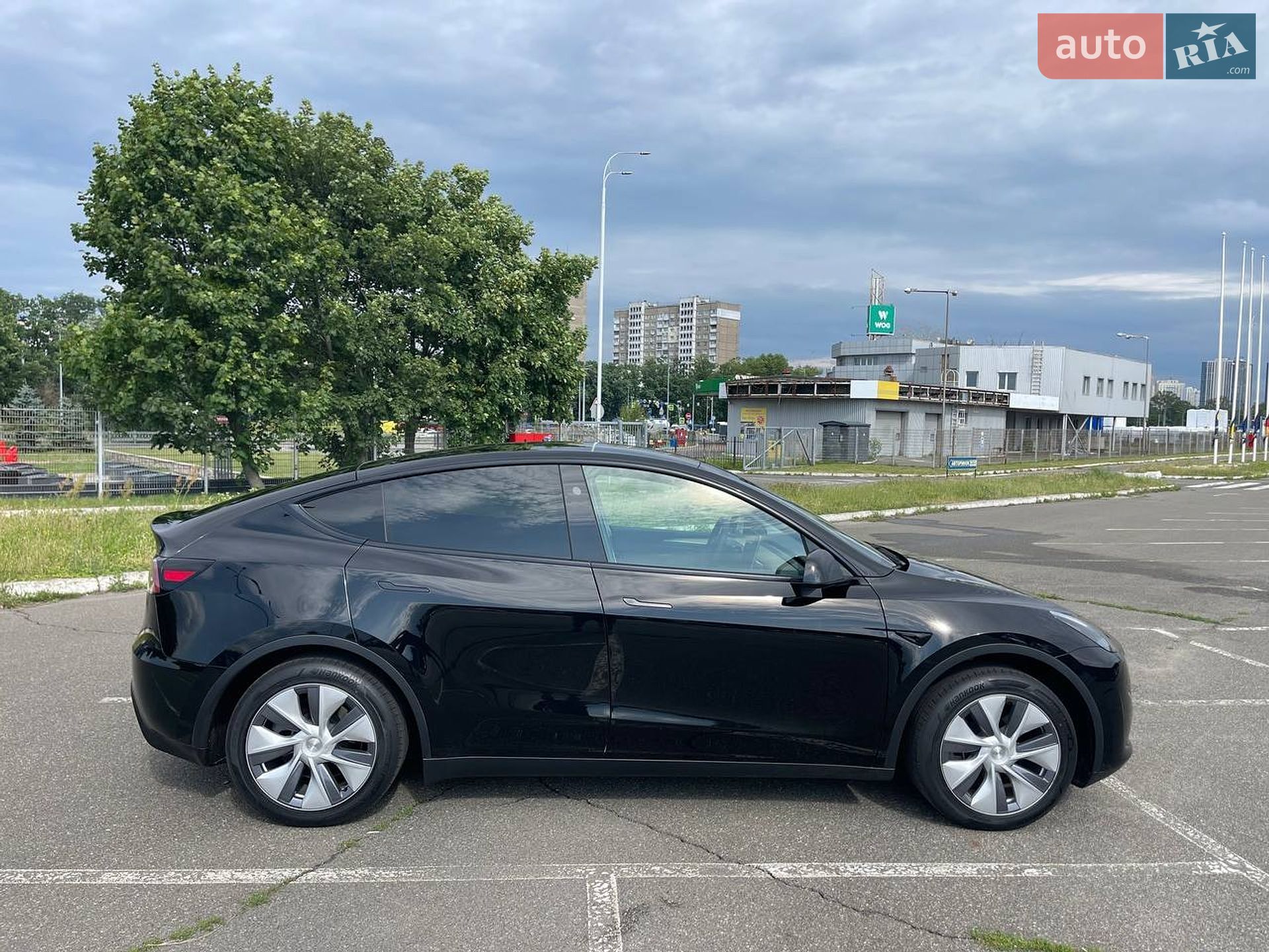 Tesla Model Y 2023 VIN XP7YGCESXRB253169 фото оголошення 4 з 10