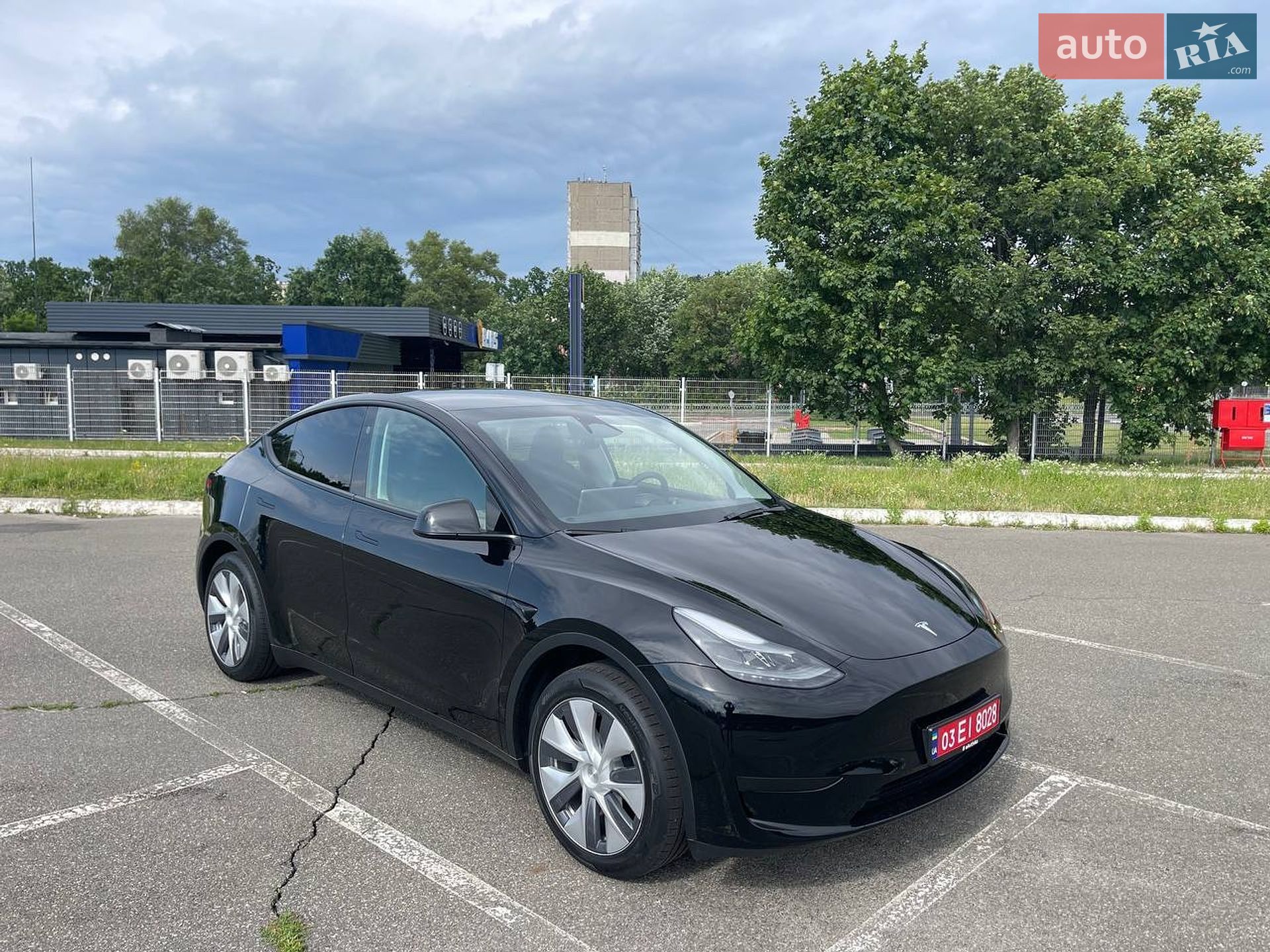 Tesla Model Y 2023 VIN XP7YGCESXRB253169 фото оголошення 5 з 10