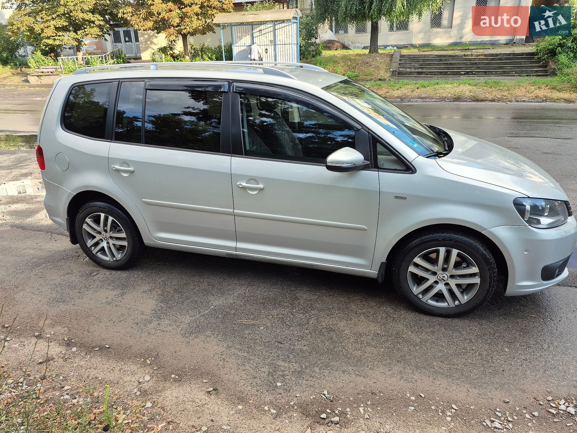 Volkswagen Touran 2014 VIN WVGZZZ1TZEW071662 фото оголошення 3 з 22