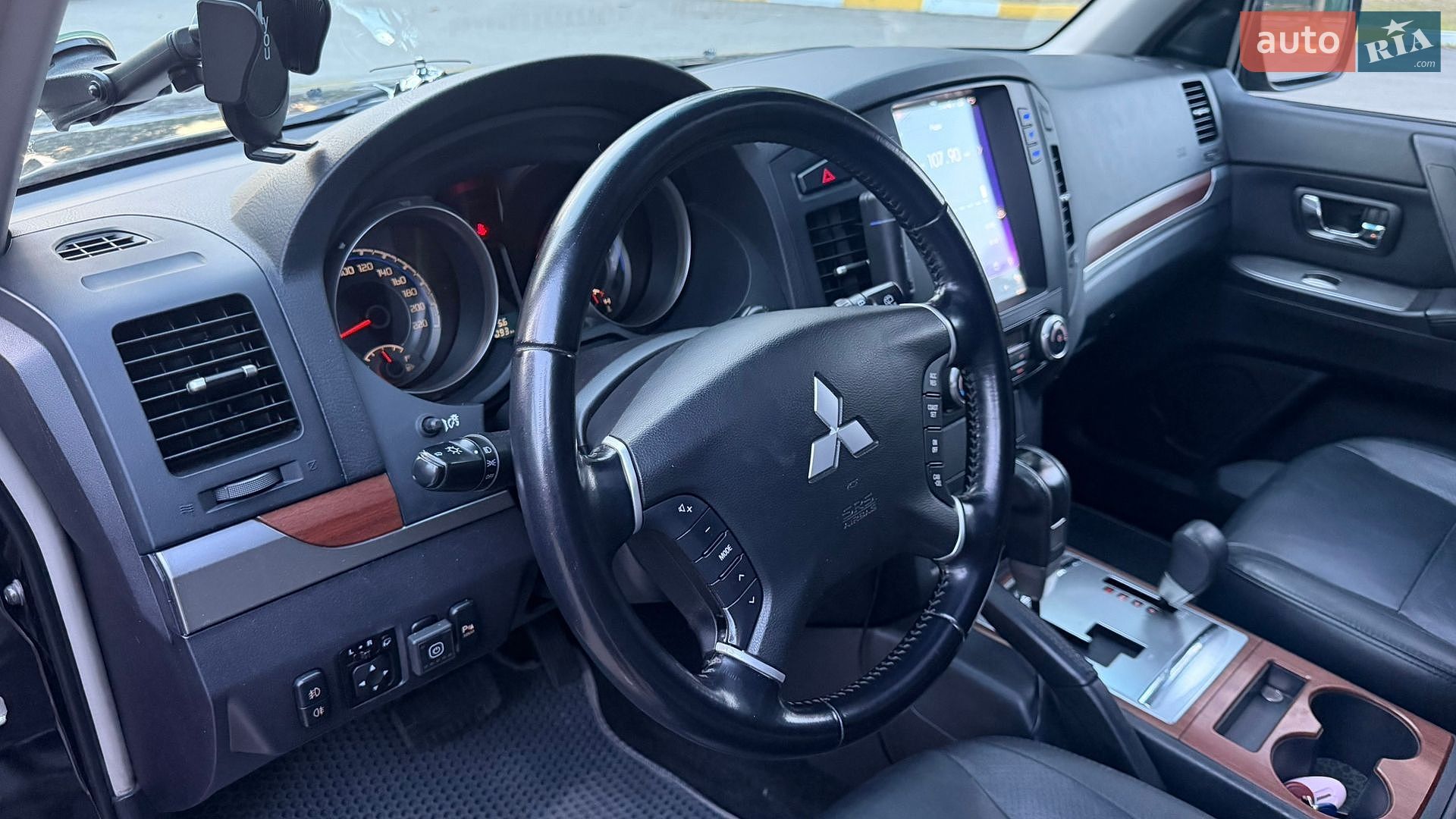 Mitsubishi Pajero Wagon 2008 VIN JMYLRV93W8J003823 фото оголошення 46 з 54