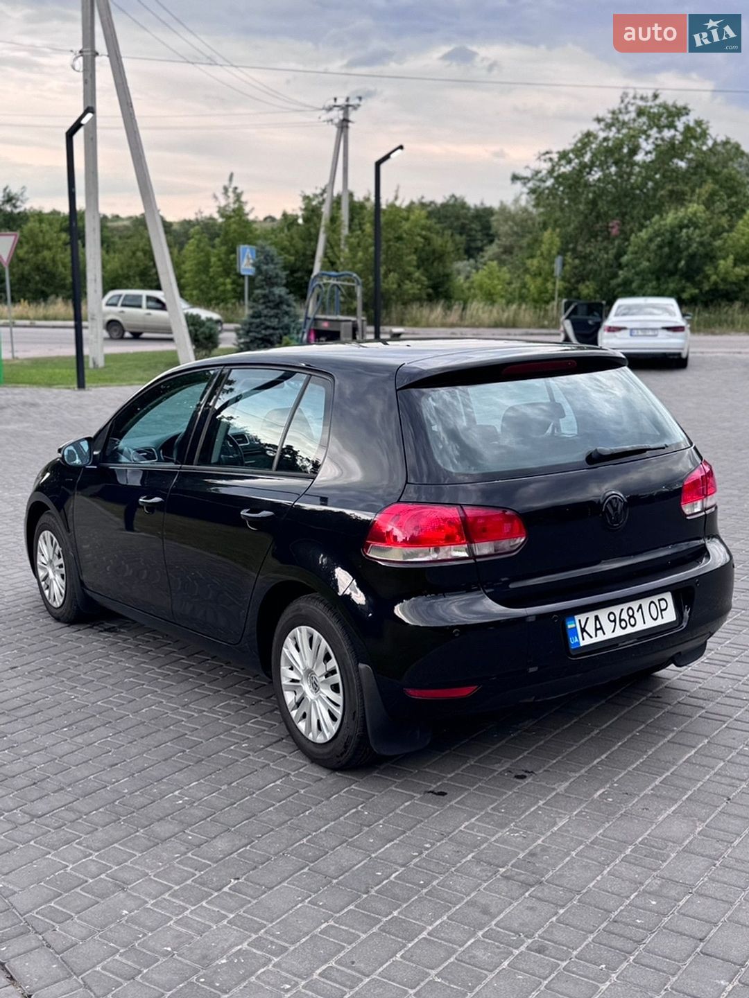 Volkswagen Golf 2011 VIN WVWZZZ1KZBW168733 фото оголошення 7 з 38