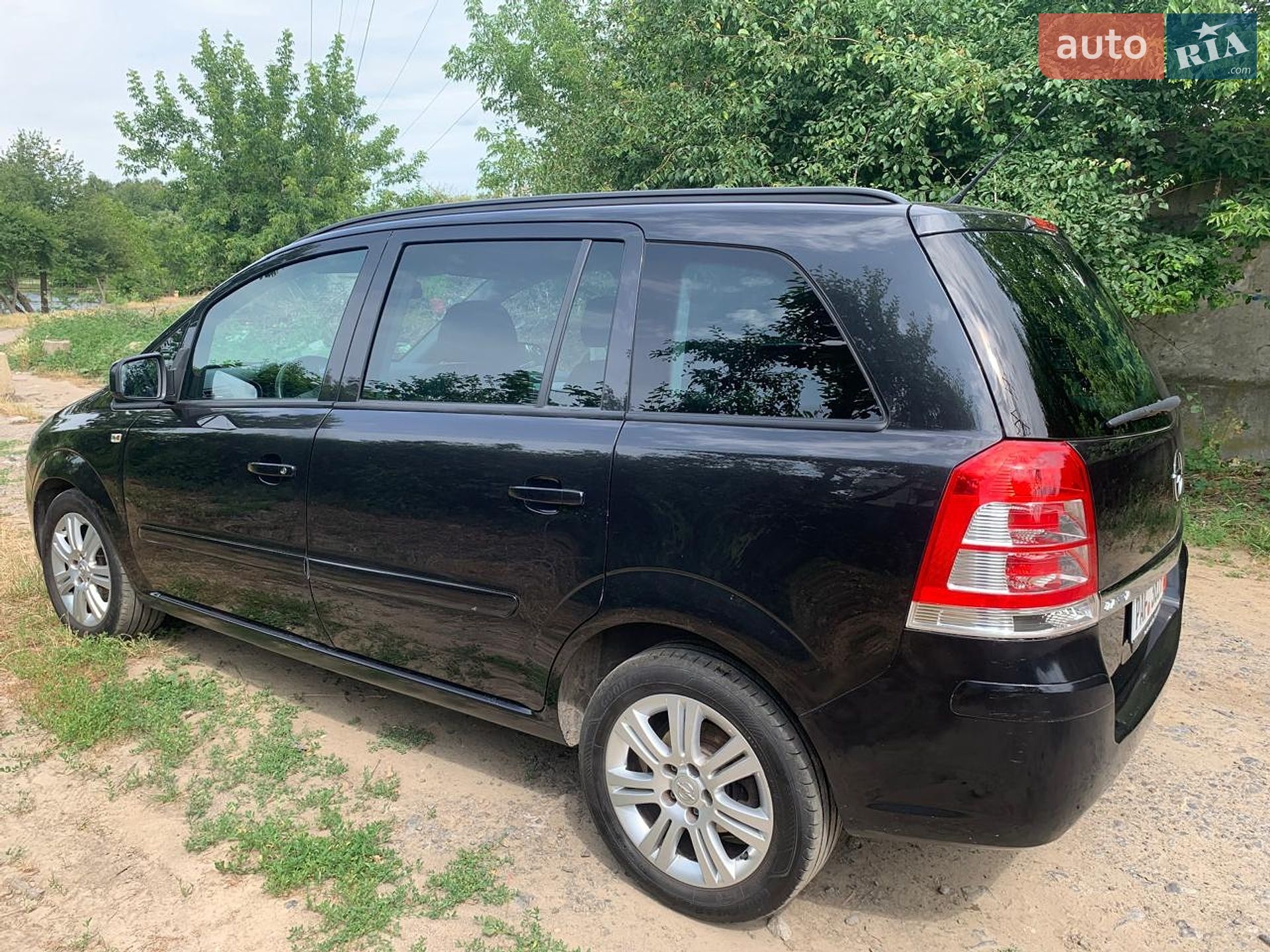 Opel Zafira 2012 VIN W0L0AHM75C2089854 фото оголошення 10 з 22