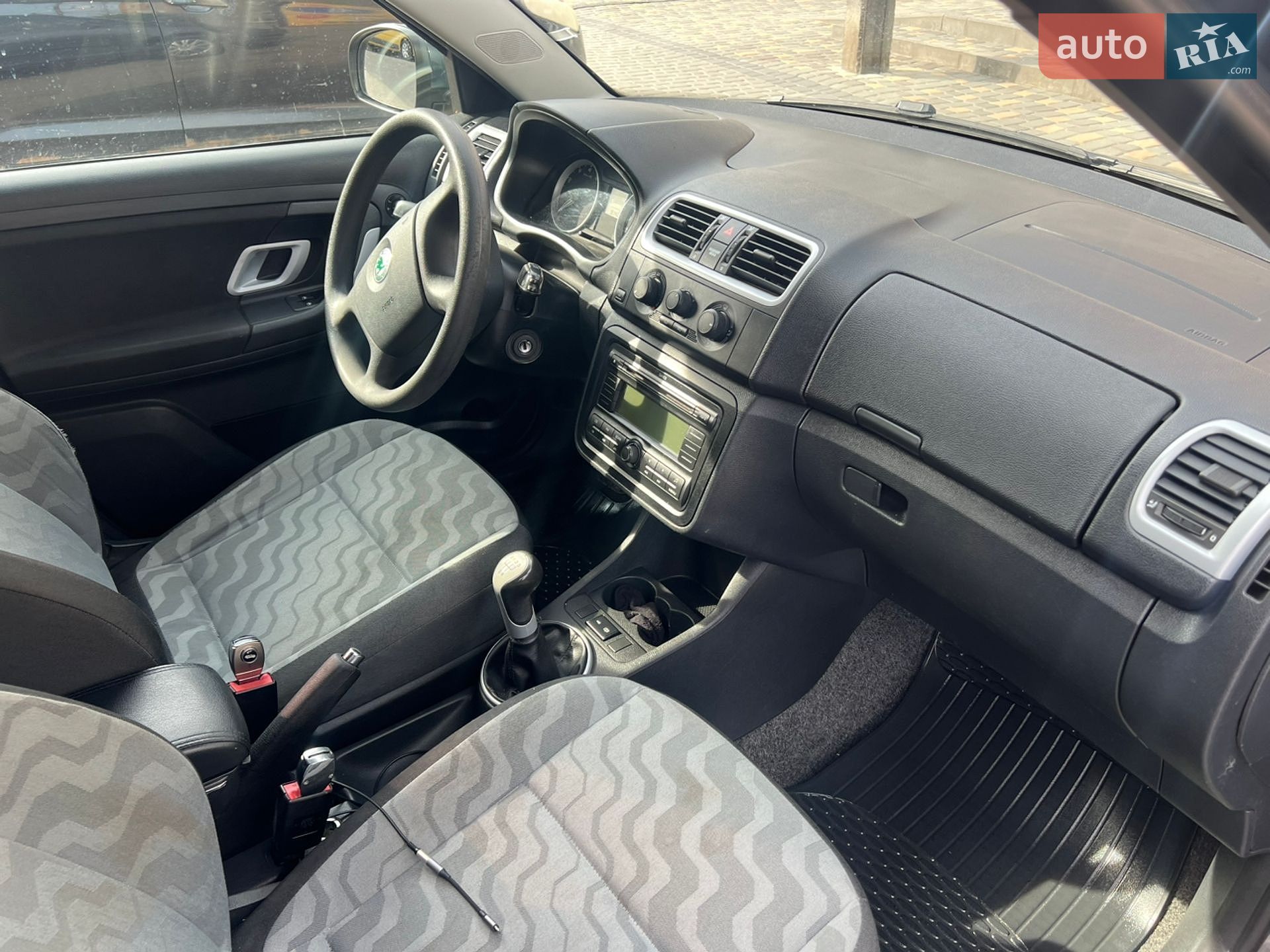 Skoda Fabia 2008 VIN TMBBA65J283124498 фото оголошення 9 з 11