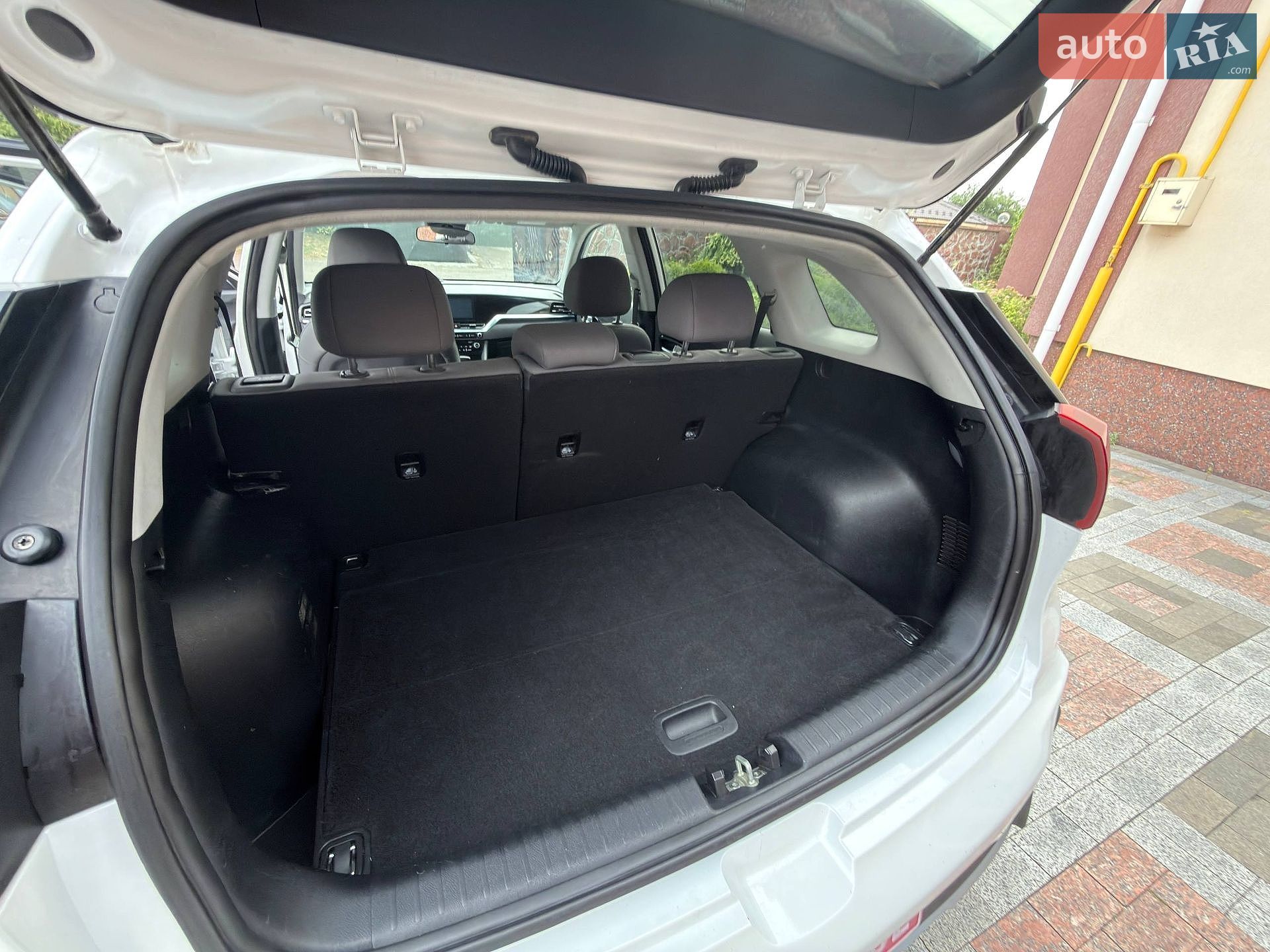 Kia Niro 2021 VIN KNDCB3LC2M5478606 фото оголошення 13 з 14