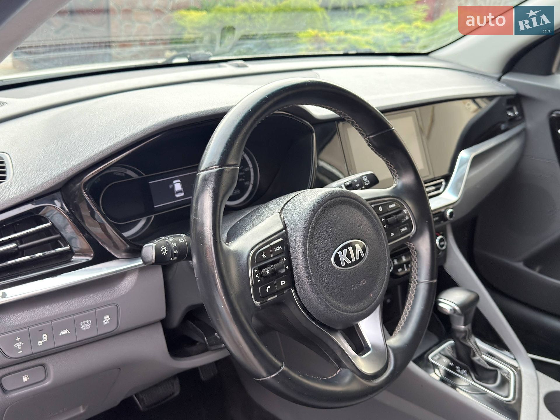 Kia Niro 2021 VIN KNDCB3LC2M5478606 фото оголошення 2 з 14