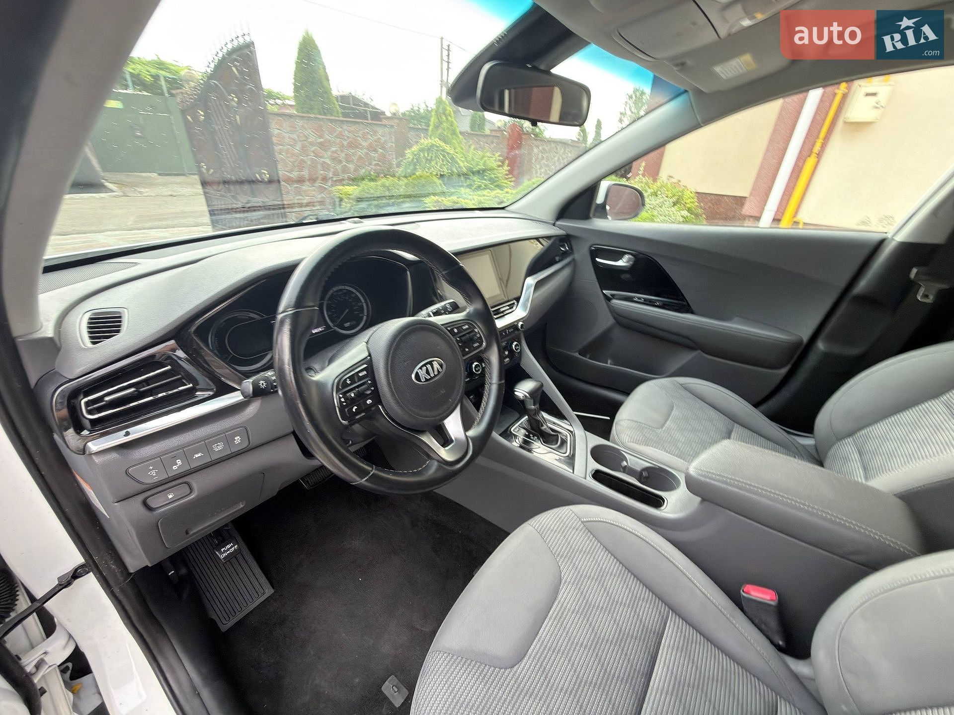 Kia Niro 2021 VIN KNDCB3LC2M5478606 фото оголошення 4 з 14