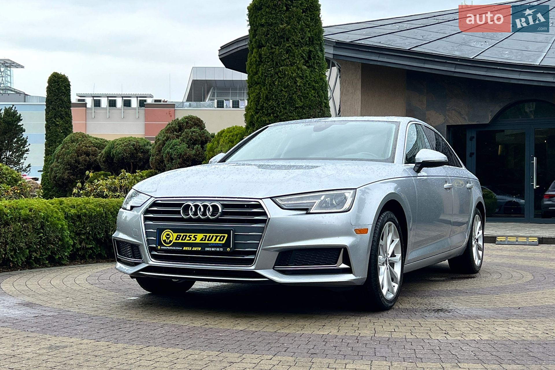 Audi A4 2019 VIN WAUGMAF45KN010142 фото оголошення 3 з 33