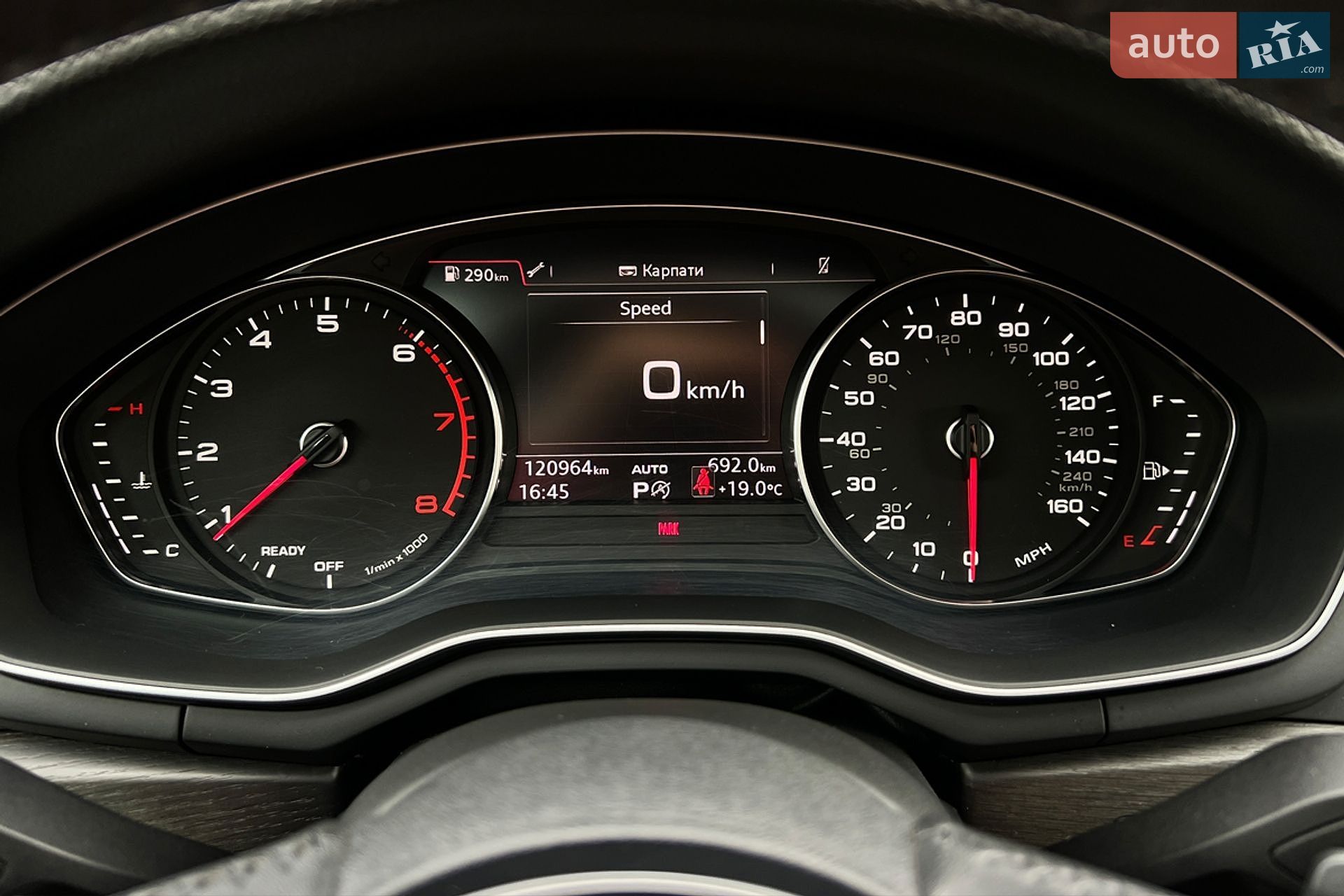 Audi A4 2019 VIN WAUGMAF45KN010142 фото оголошення 26 з 33