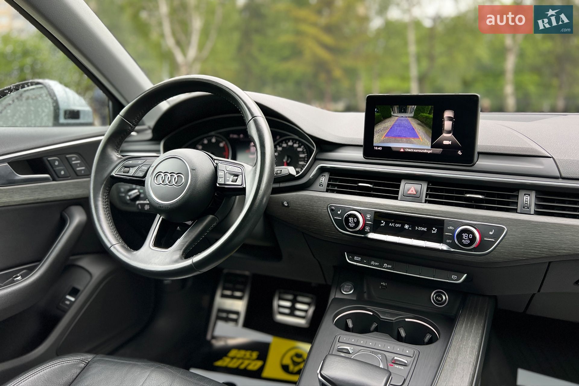 Audi A4 2019 VIN WAUGMAF45KN010142 фото оголошення 30 з 33