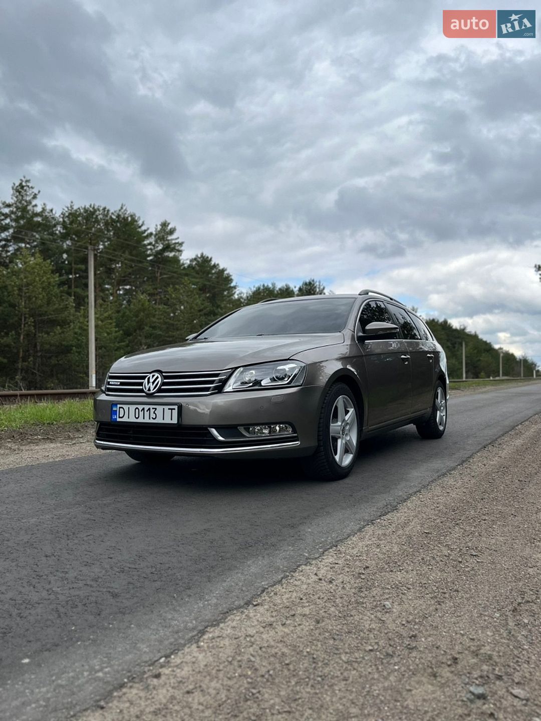 Volkswagen Passat 2011 VIN WVWZZZ3CZCE041866 фото оголошення 10 з 35