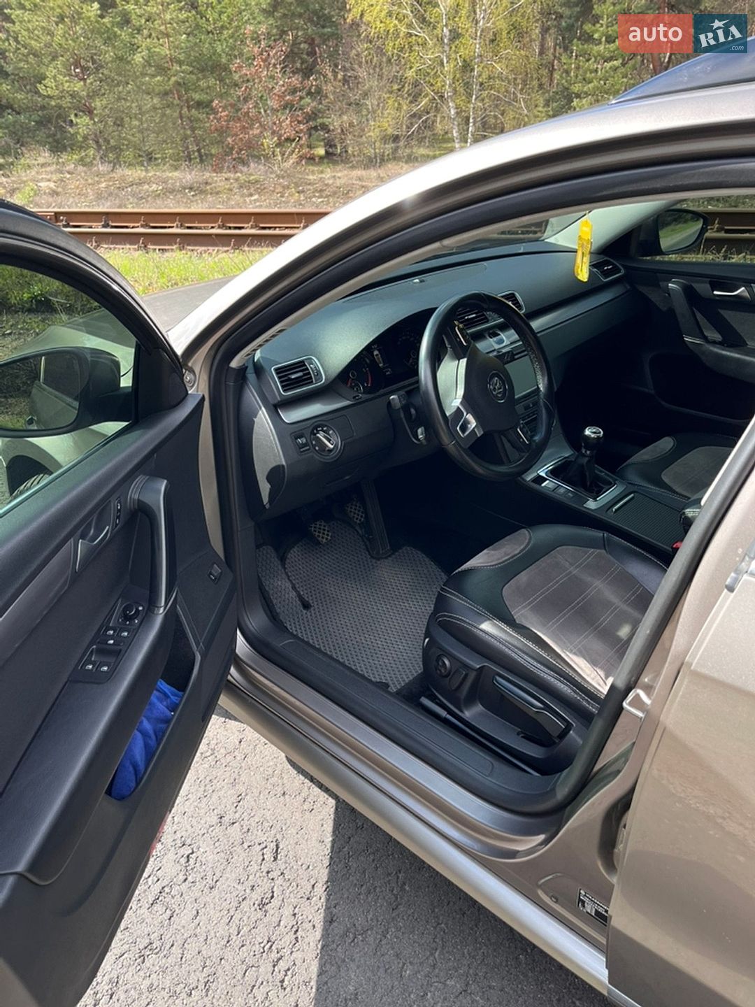 Volkswagen Passat 2011 VIN WVWZZZ3CZCE041866 фото оголошення 18 з 42