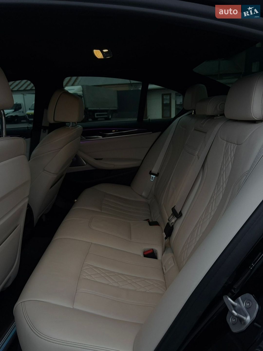 BMW 5 Series 2017 VIN WBAJE5C30HG917156 фото оголошення 8 з 9