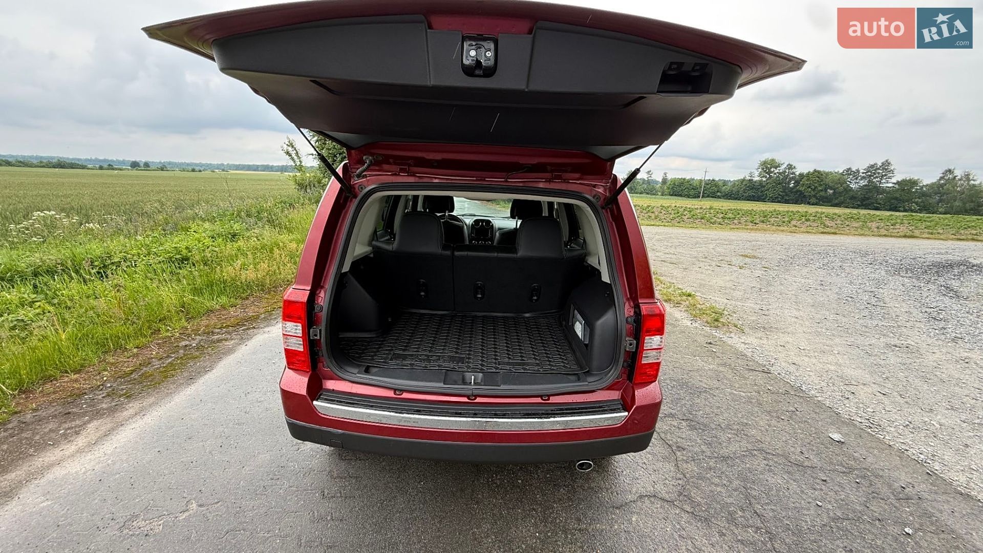 Jeep Patriot 2016 VIN 1C4NJRFB2HD172356 фото оголошення 15 з 16