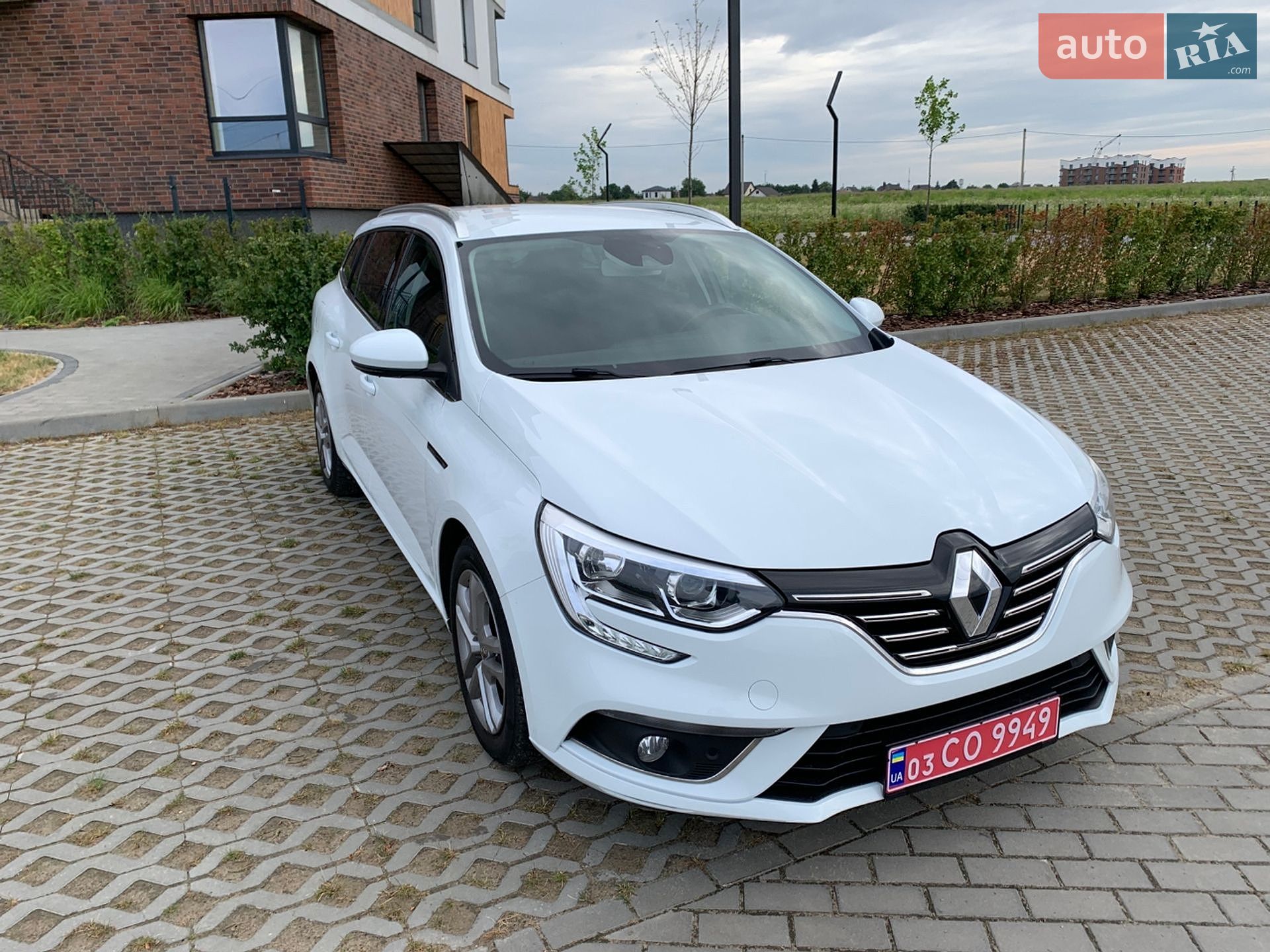 Renault Megane 2019 VIN VF1RFB00962912106 фото оголошення 5 з 75