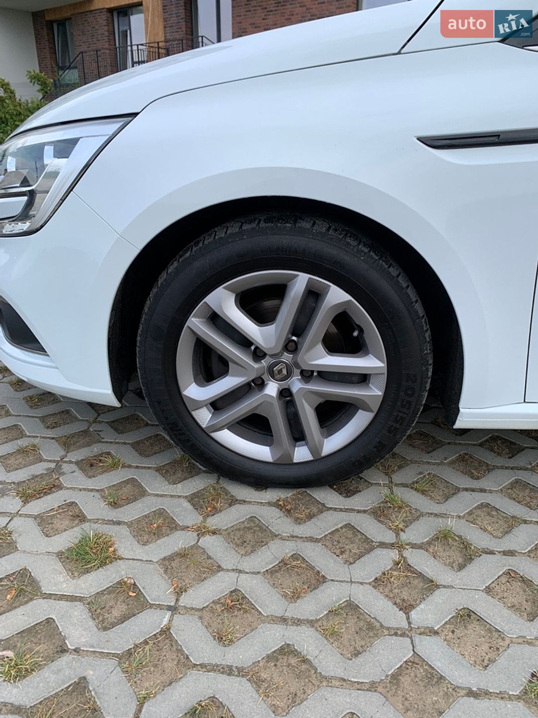 Renault Megane 2019 VIN VF1RFB00962912106 фото оголошення 28 з 75