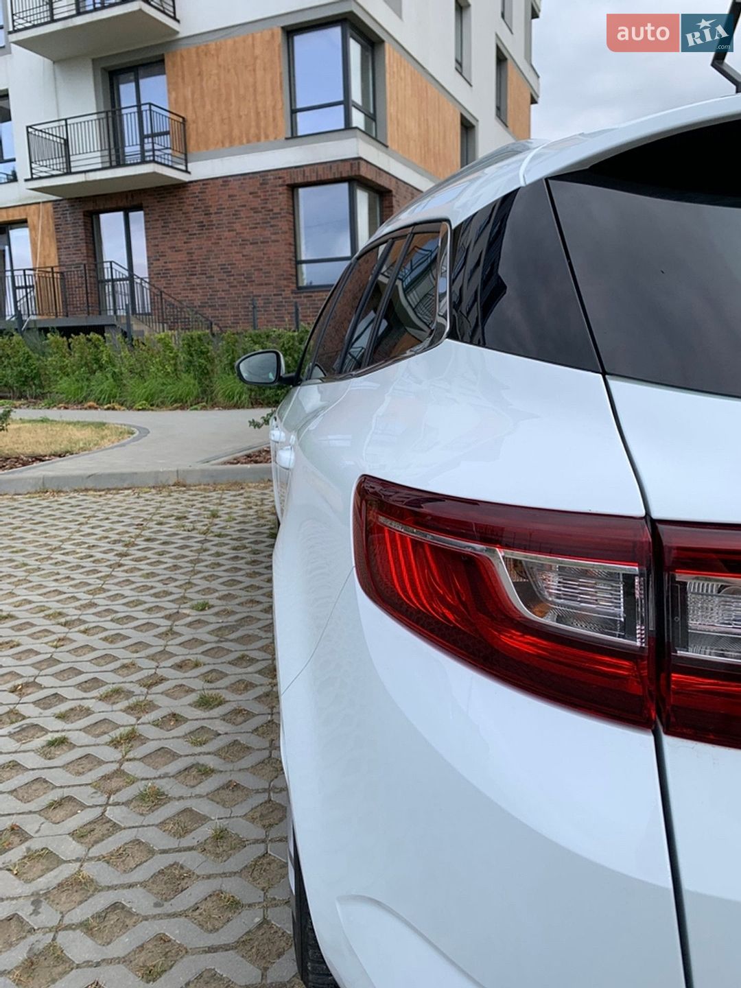 Renault Megane 2019 VIN VF1RFB00962912106 фото оголошення 44 з 75