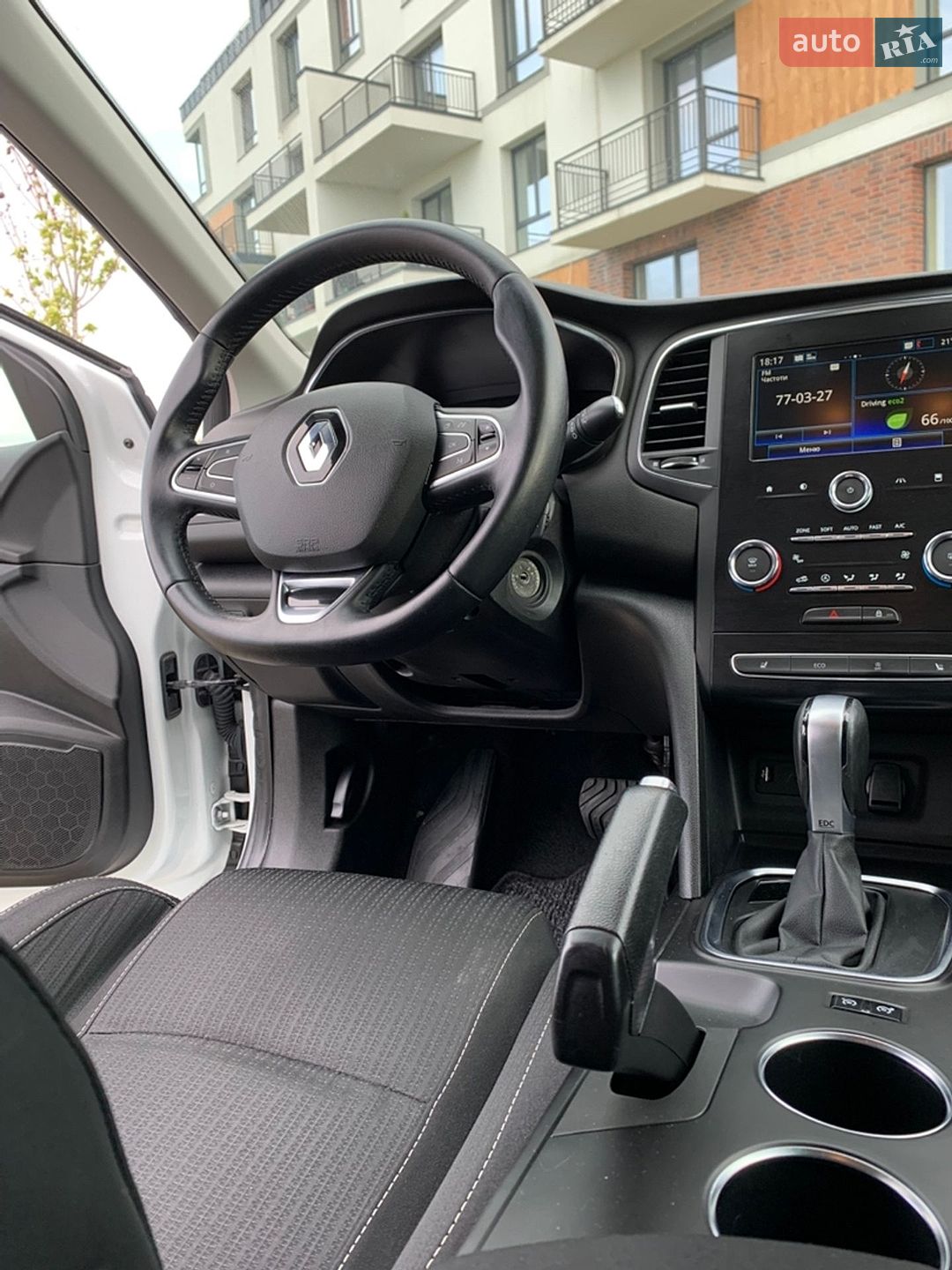 Renault Megane 2019 VIN VF1RFB00962912106 фото оголошення 63 з 75