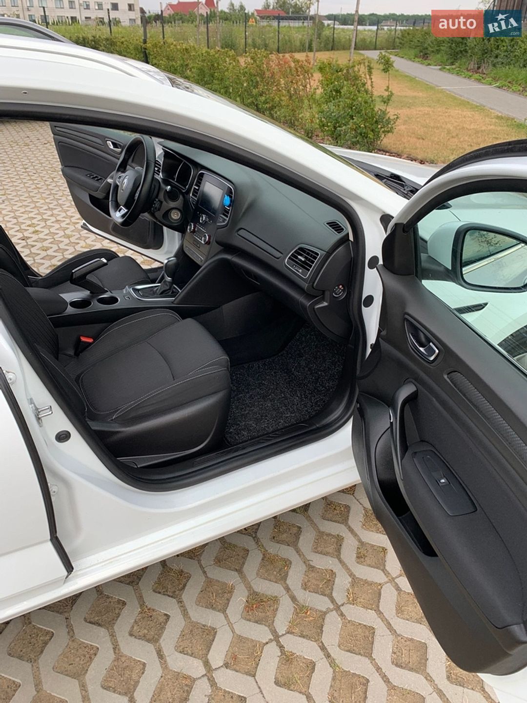 Renault Megane 2019 VIN VF1RFB00962912106 фото оголошення 71 з 75