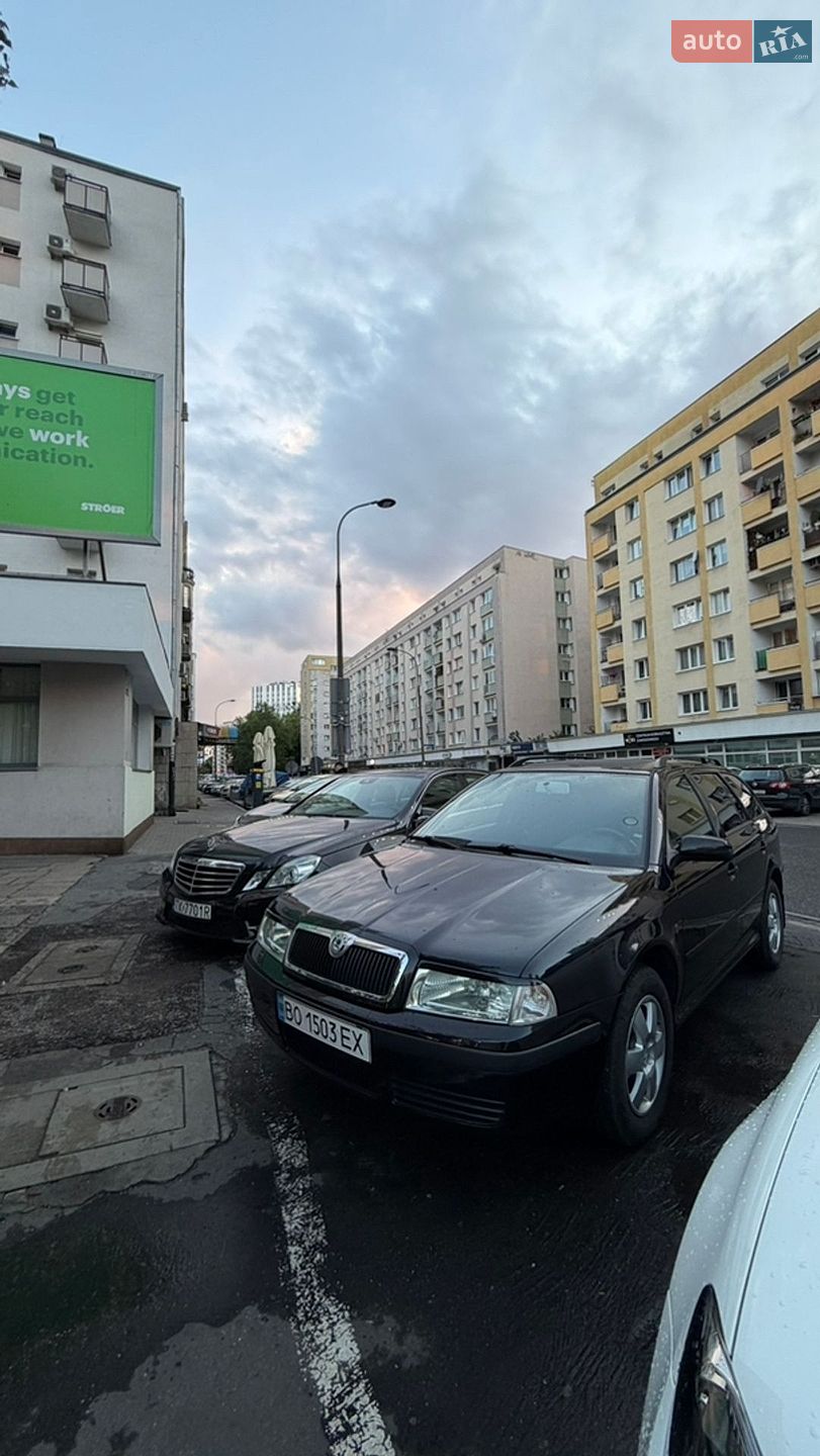 Skoda Octavia 2009 VIN TMBJX21U9A8829889 фото оголошення 32 з 80