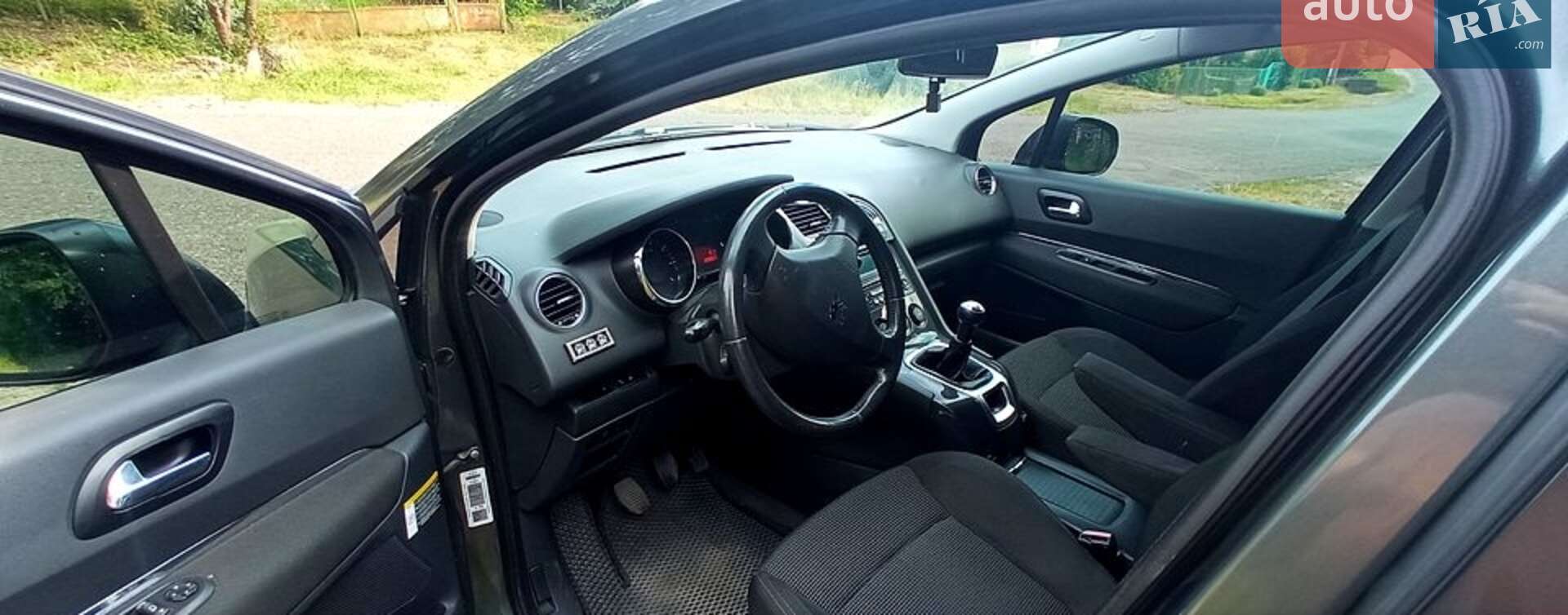 Peugeot 5008 2009 VIN VF30A5FW09S217931 фото оголошення 4 з 12