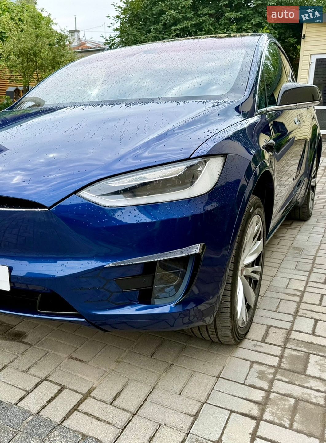 Tesla Model X 2016 VIN 5YJXCBE22GF002663 фото оголошення 5 з 45